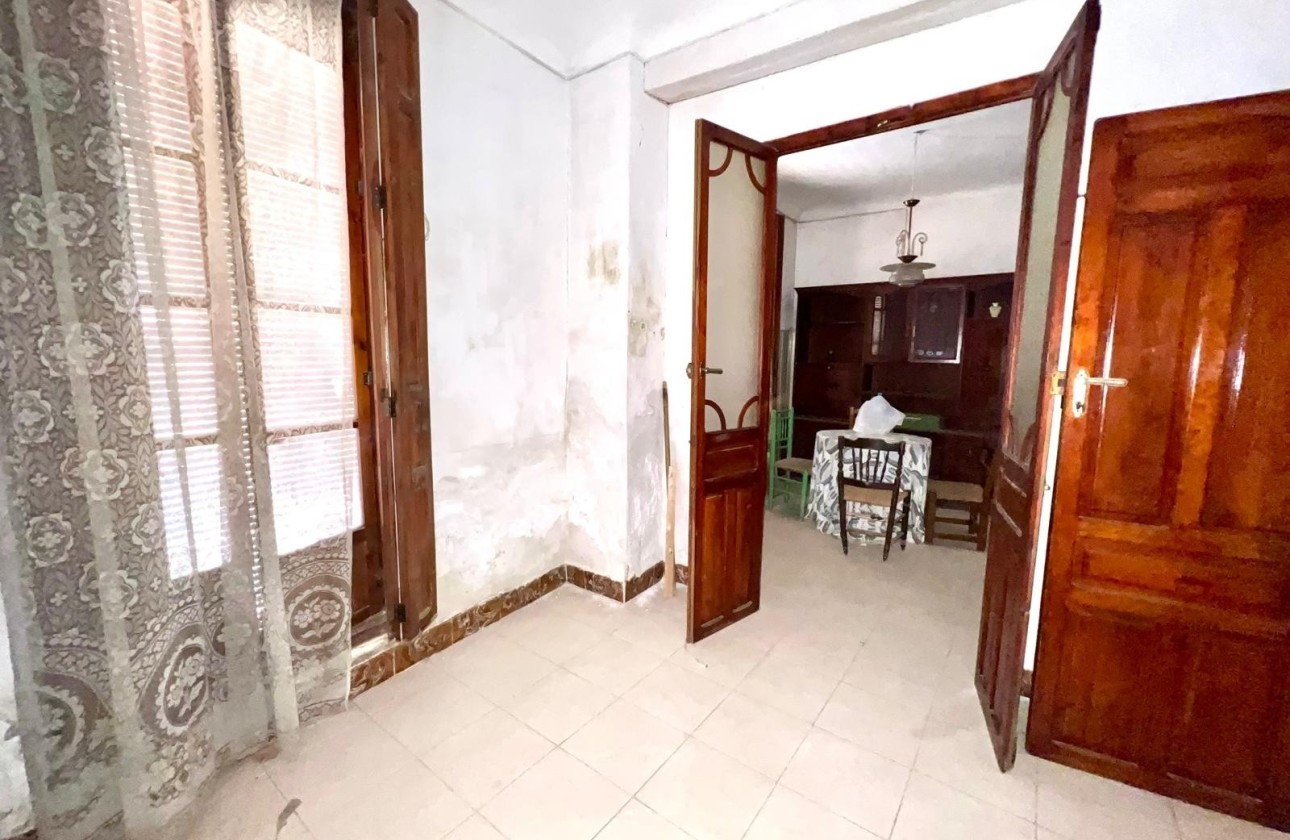 Resale - Stadthaus -
Pinoso - Inland