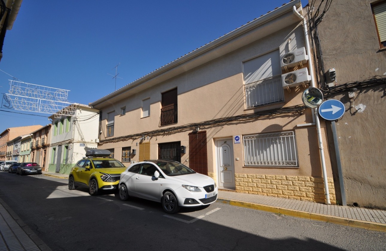 Resale - Stadthaus -
Pinoso - Inland