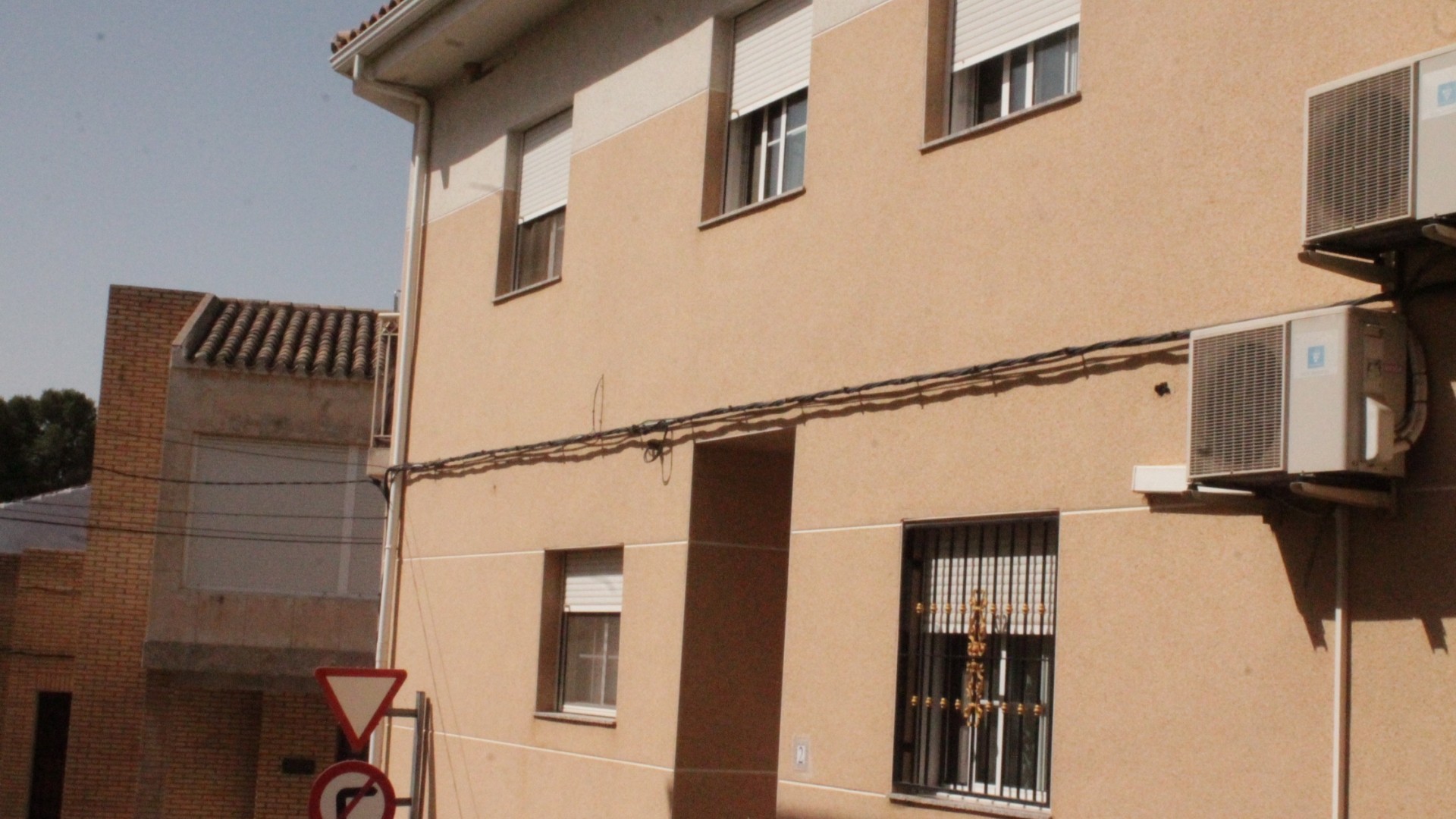 Resale - Stadthaus -
Pinoso - Pinoso Alicante