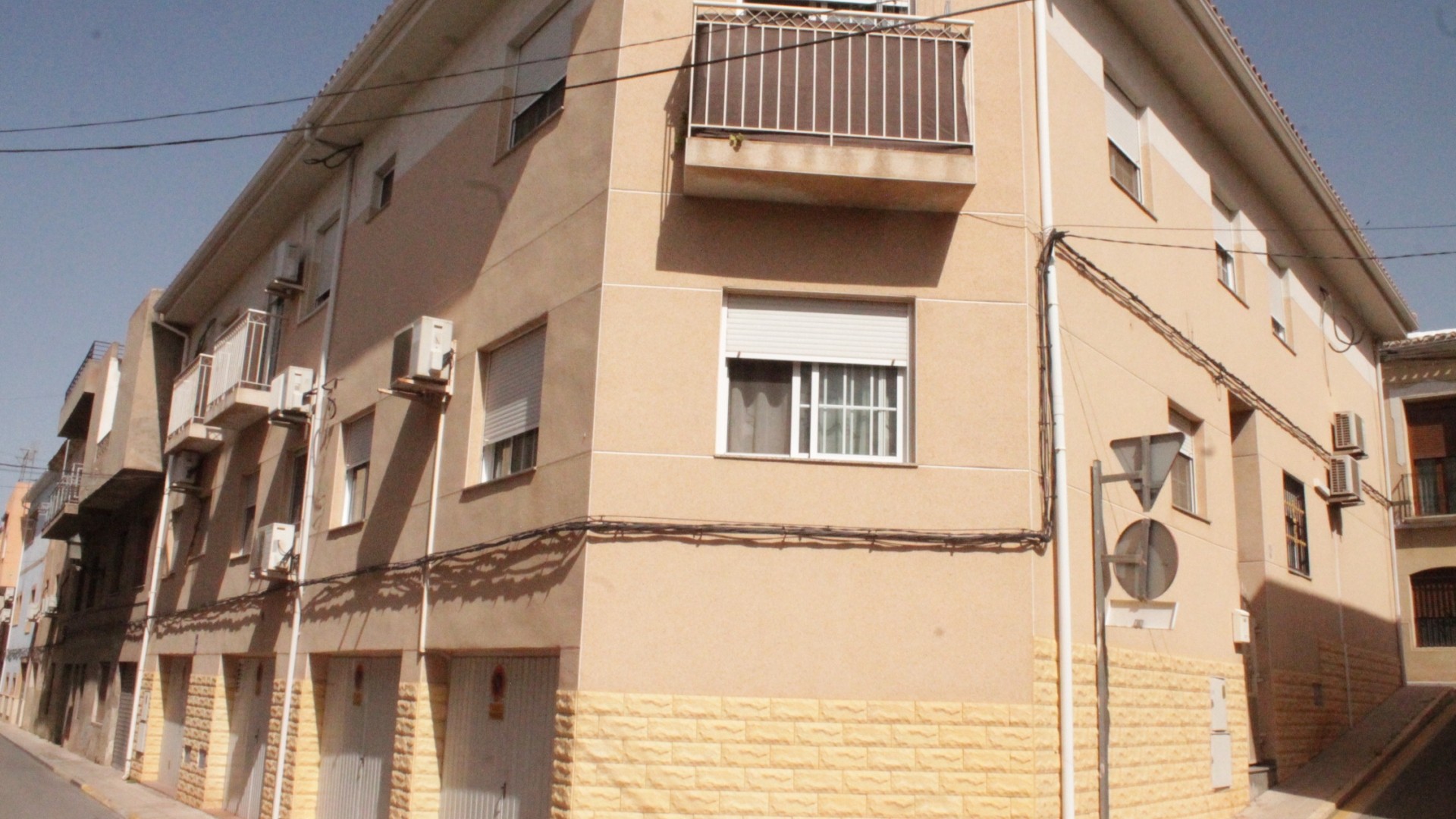 Resale - Stadthaus -
Pinoso - Pinoso Alicante