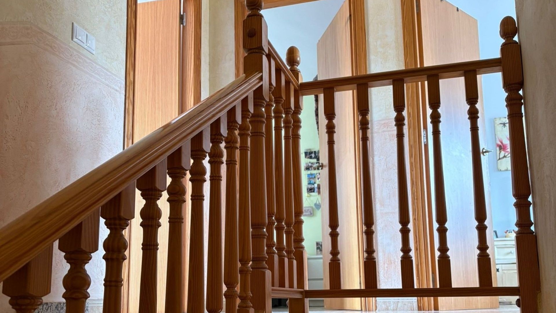 Resale - Stadthaus -
Pinoso