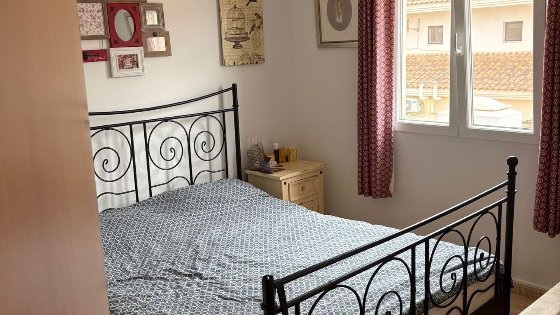 Resale - Stadthaus -
Pinoso