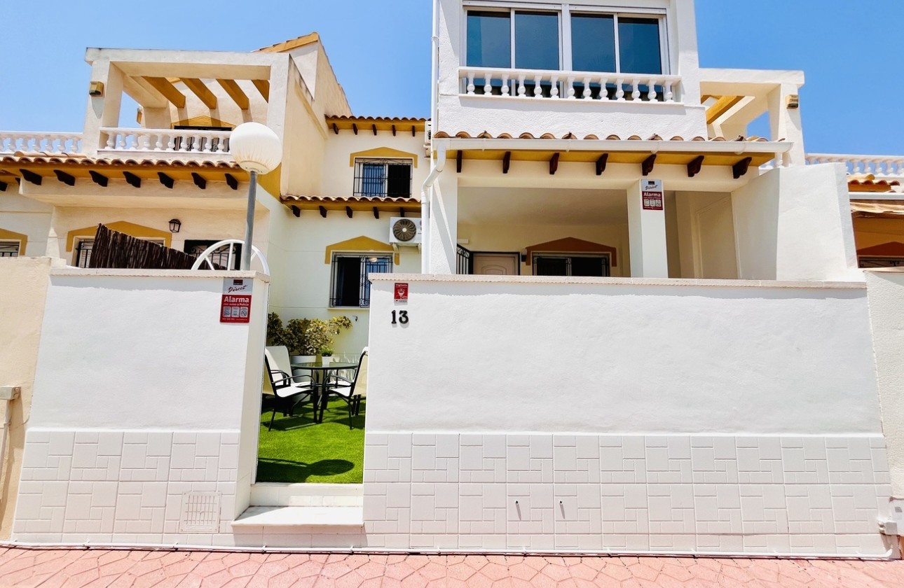 Resale - Stadthaus -
Playa Flamenca - Costa Blanca
