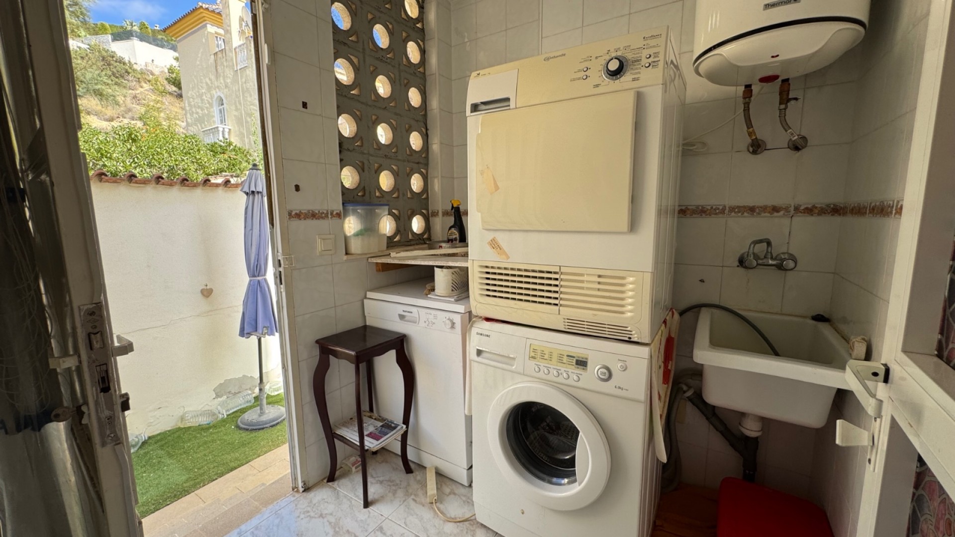 Resale - Stadthaus -
Rojales - Campo De Golf La Marquesa