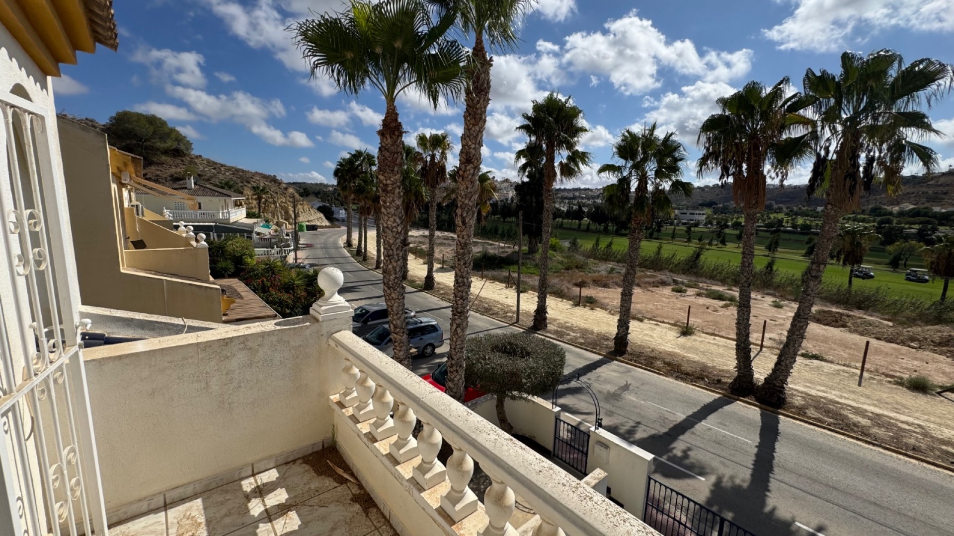 Resale - Stadthaus -
Rojales - Campo De Golf La Marquesa