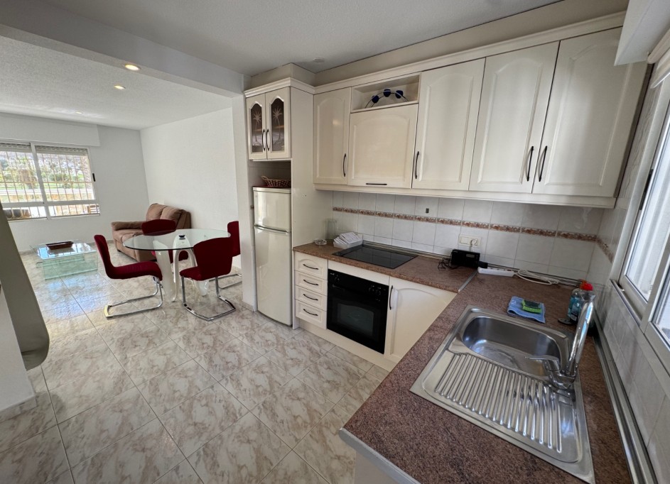 Resale - Stadthaus -
Rojales - Campo De Golf La Marquesa