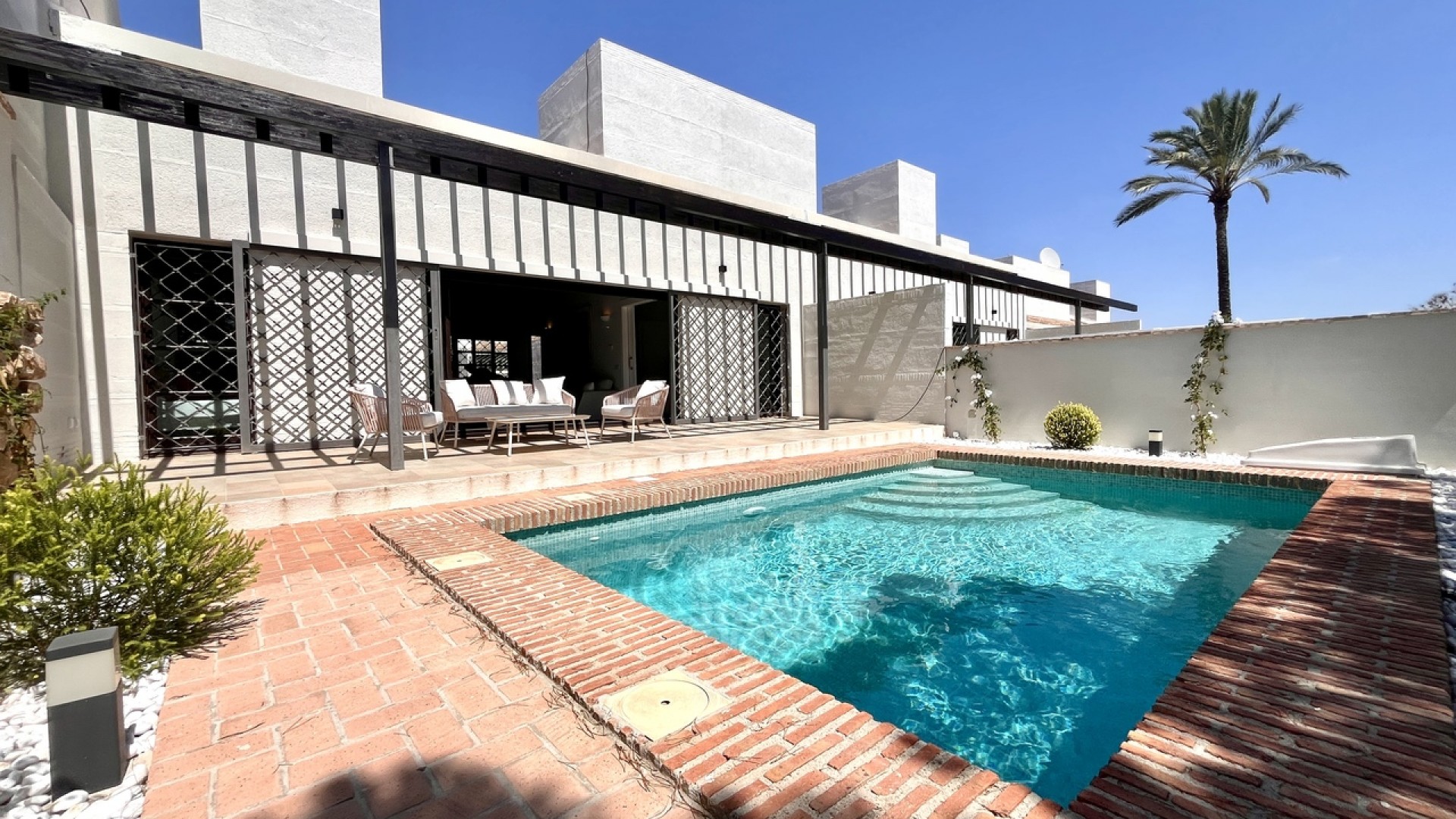 Resale - Stadthaus -
San Javier