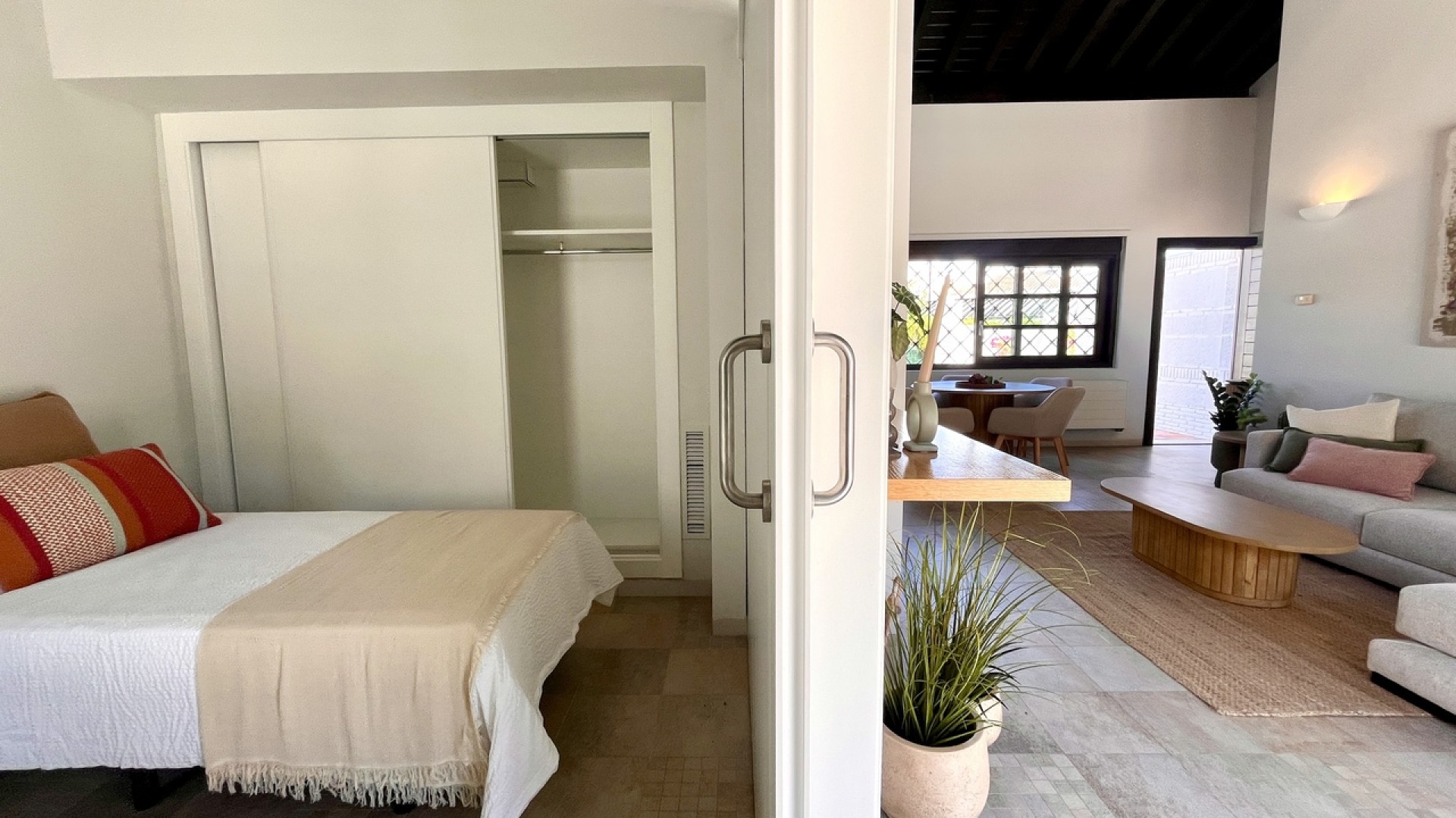 Resale - Stadthaus -
San Javier