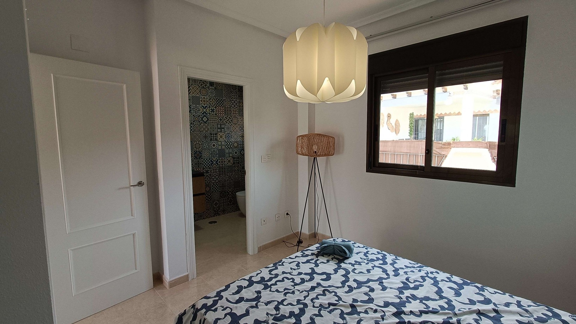 Resale - Stadthaus -
San Miguel de Salinas - Ciudad de las comunicaciones