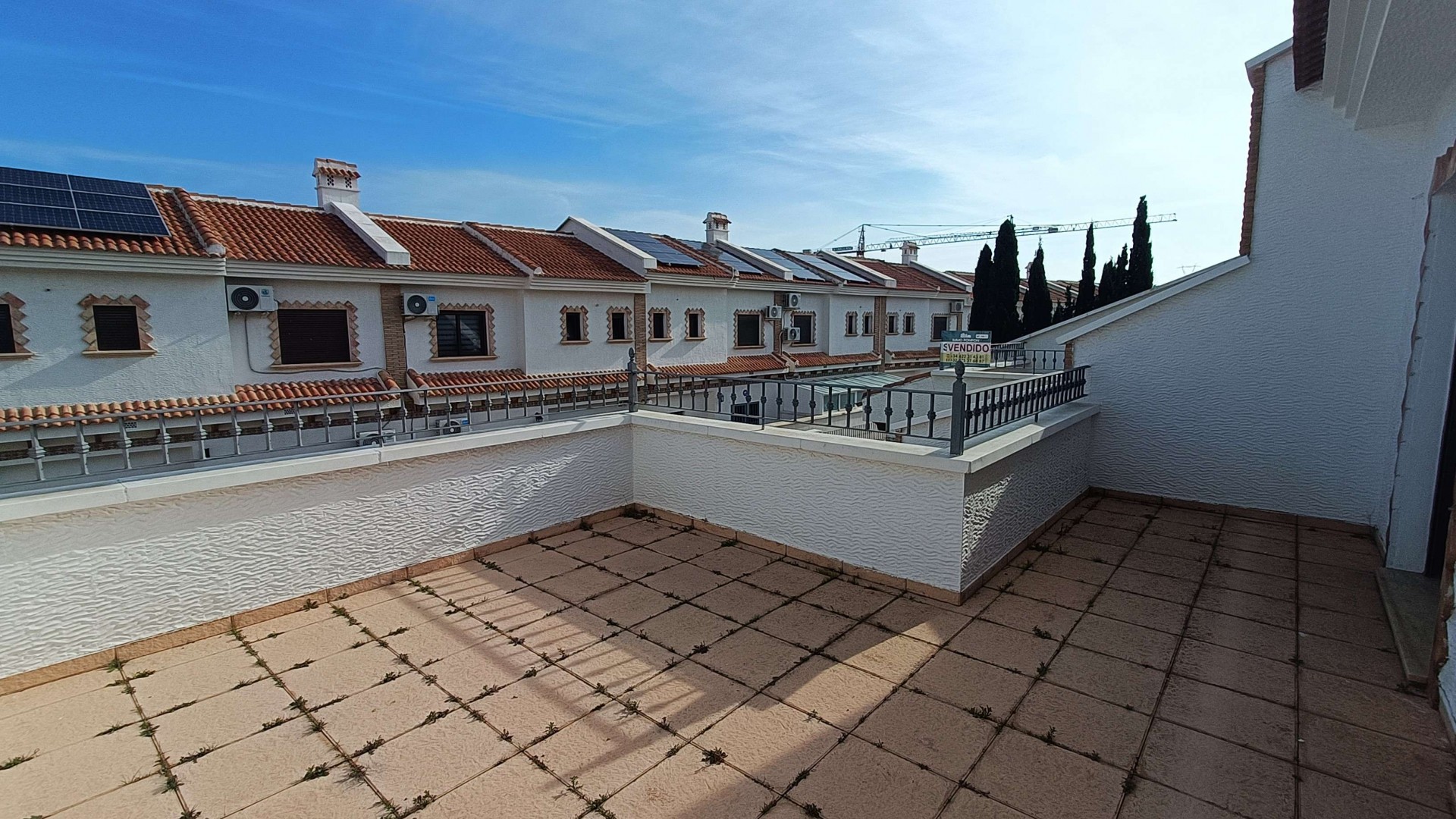 Resale - Stadthaus -
San Miguel de Salinas - Ciudad de las comunicaciones