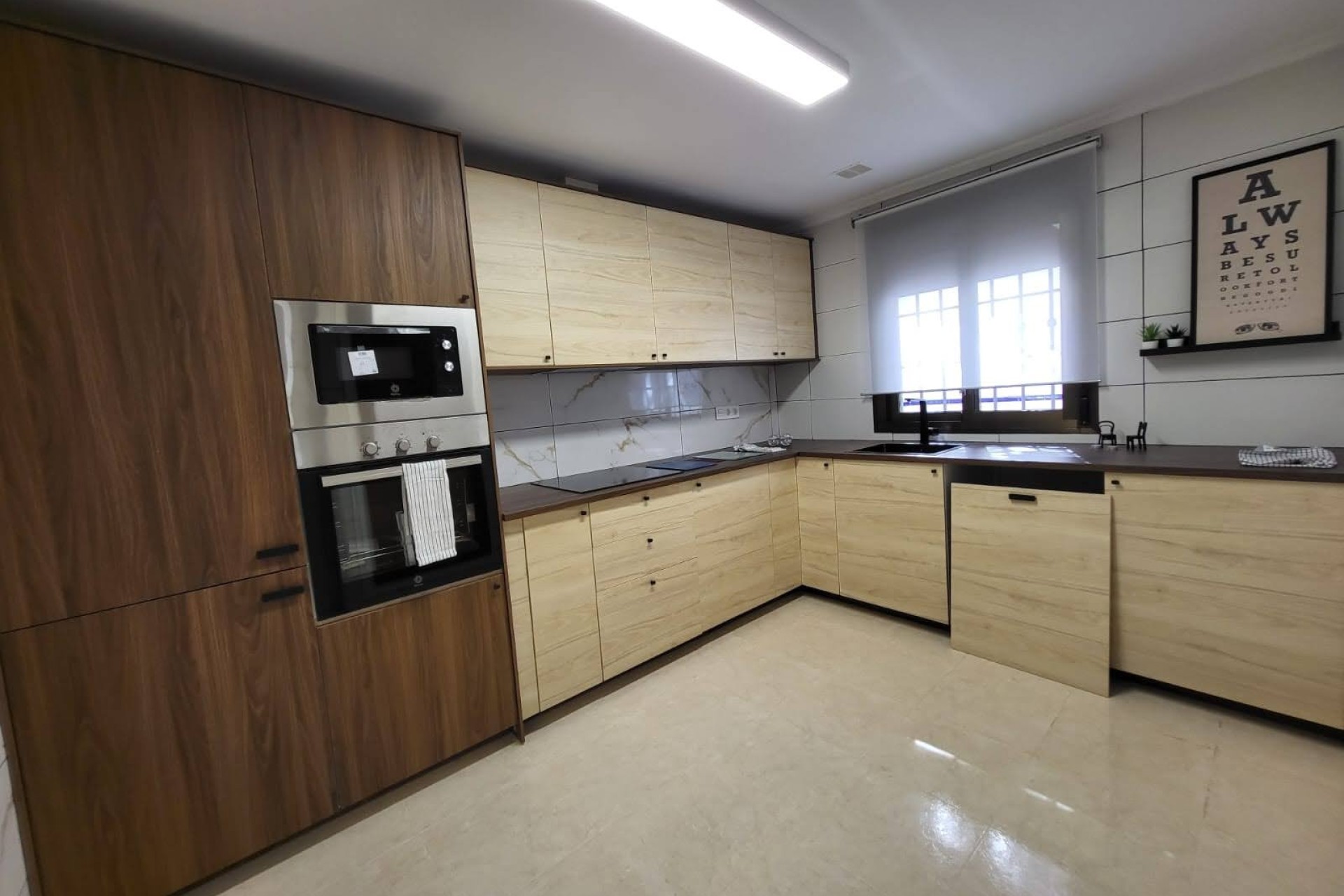 Resale - Stadthaus -
San Miguel de Salinas - Inland