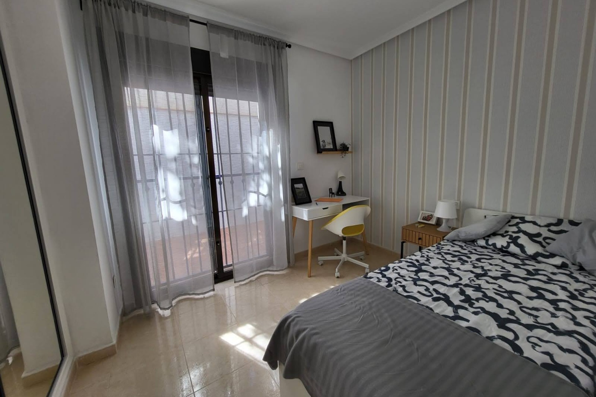 Resale - Stadthaus -
San Miguel de Salinas - Inland