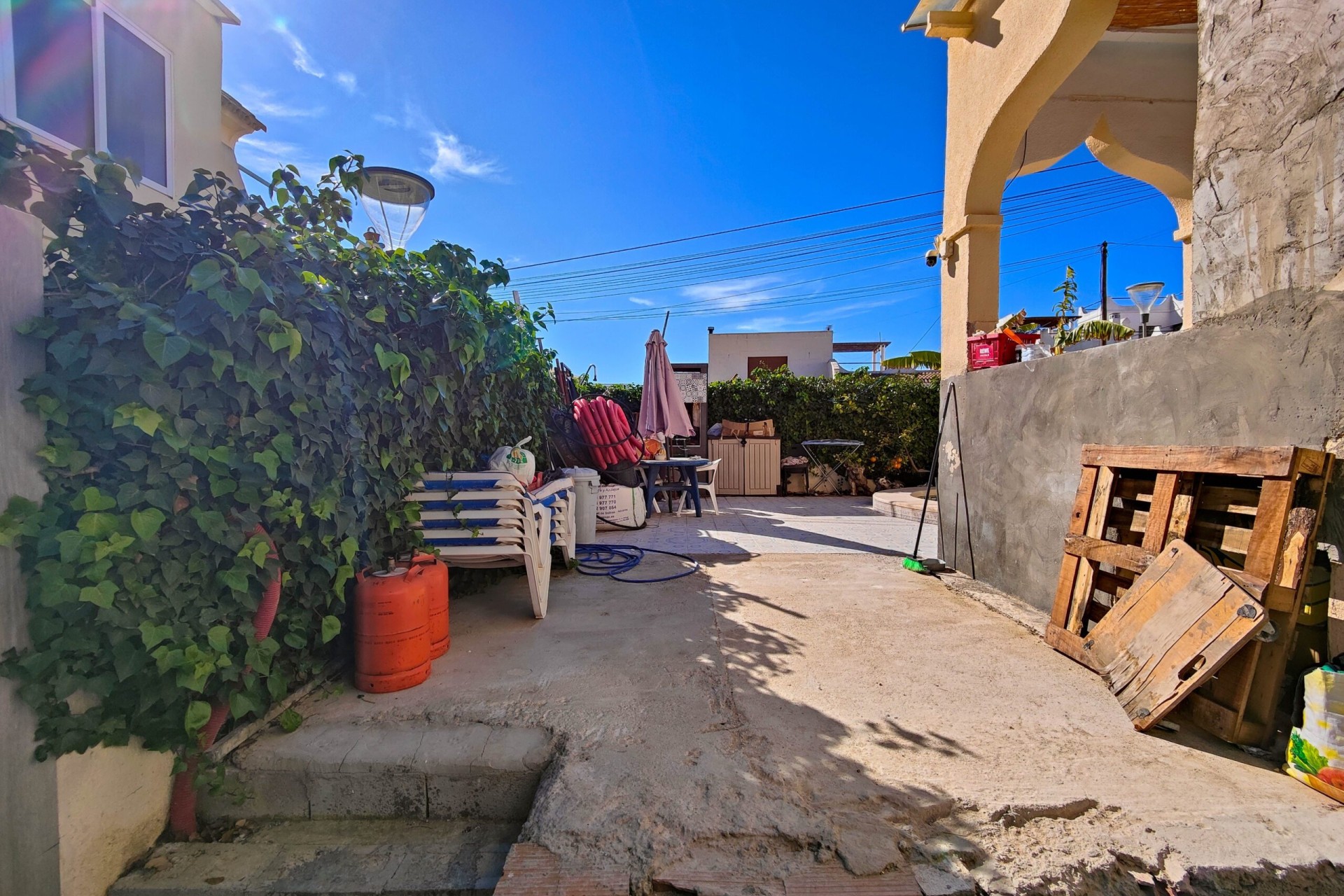 Resale - Stadthaus -
San Miguel de Salinas - Inland