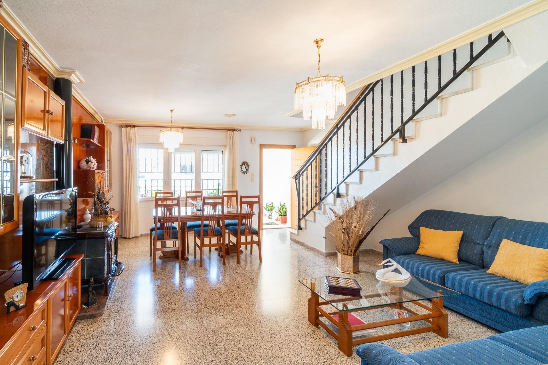 Resale - Stadthaus -
San Miguel de Salinas - Torremendo