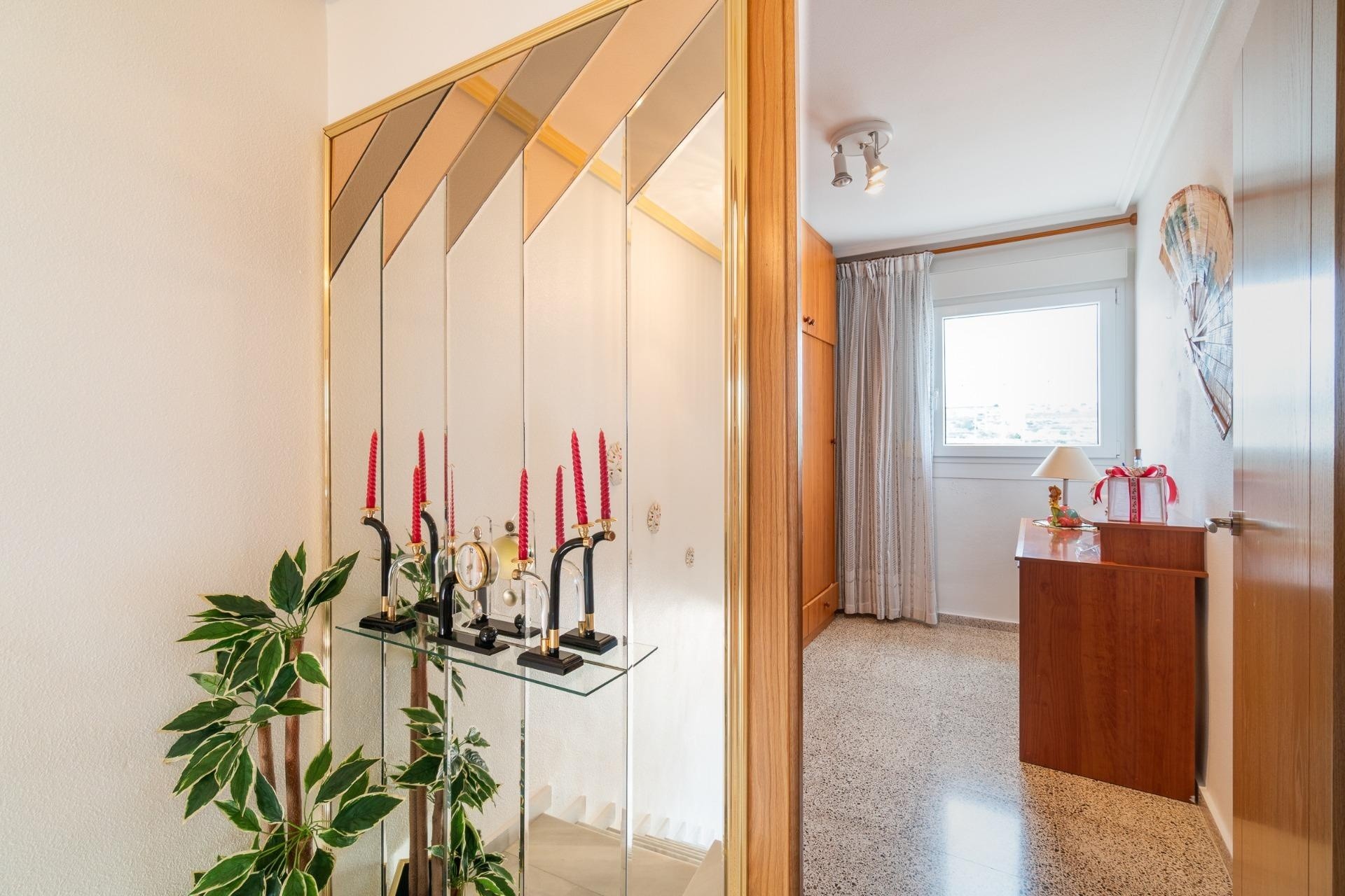 Resale - Stadthaus -
San Miguel de Salinas - Torremendo