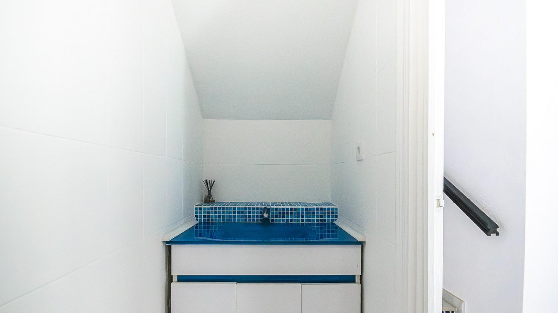 Resale - Stadthaus -
San Miguel de Salinas