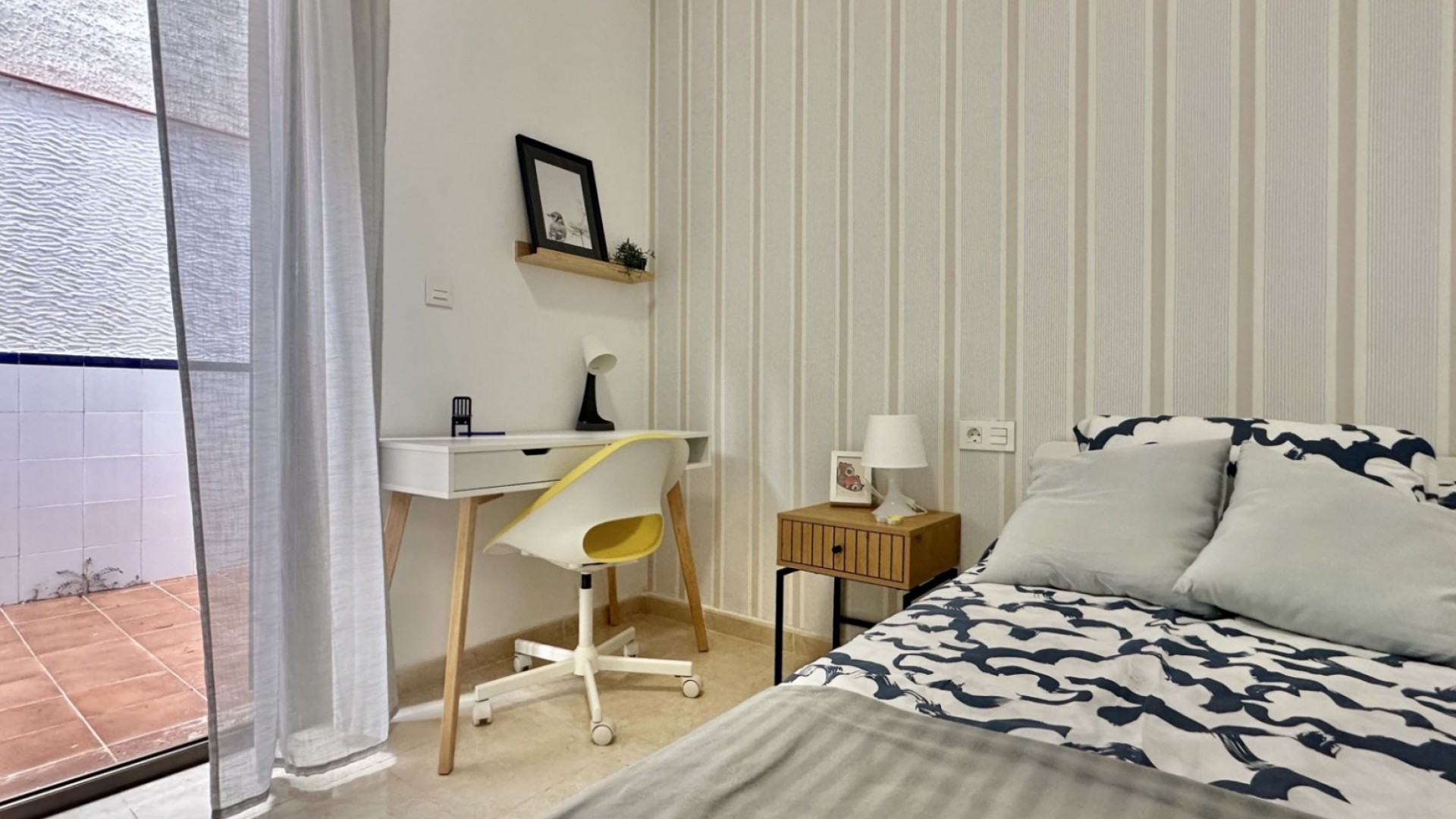 Resale - Stadthaus -
San Miguel de Salinas