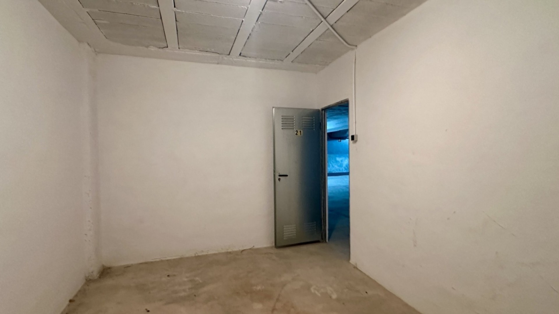 Resale - Stadthaus -
San Miguel de Salinas