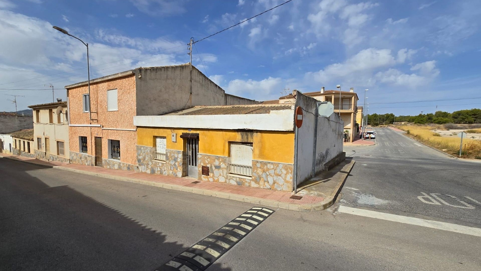 Resale - Stadthaus -
SAX