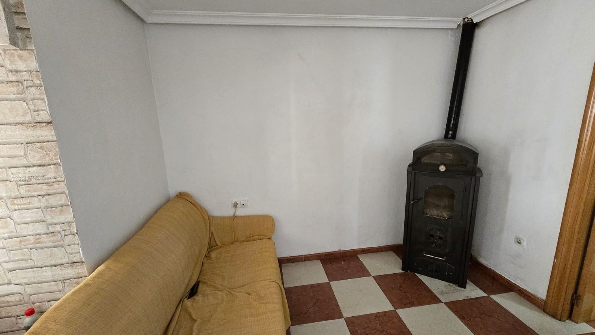 Resale - Stadthaus -
SAX