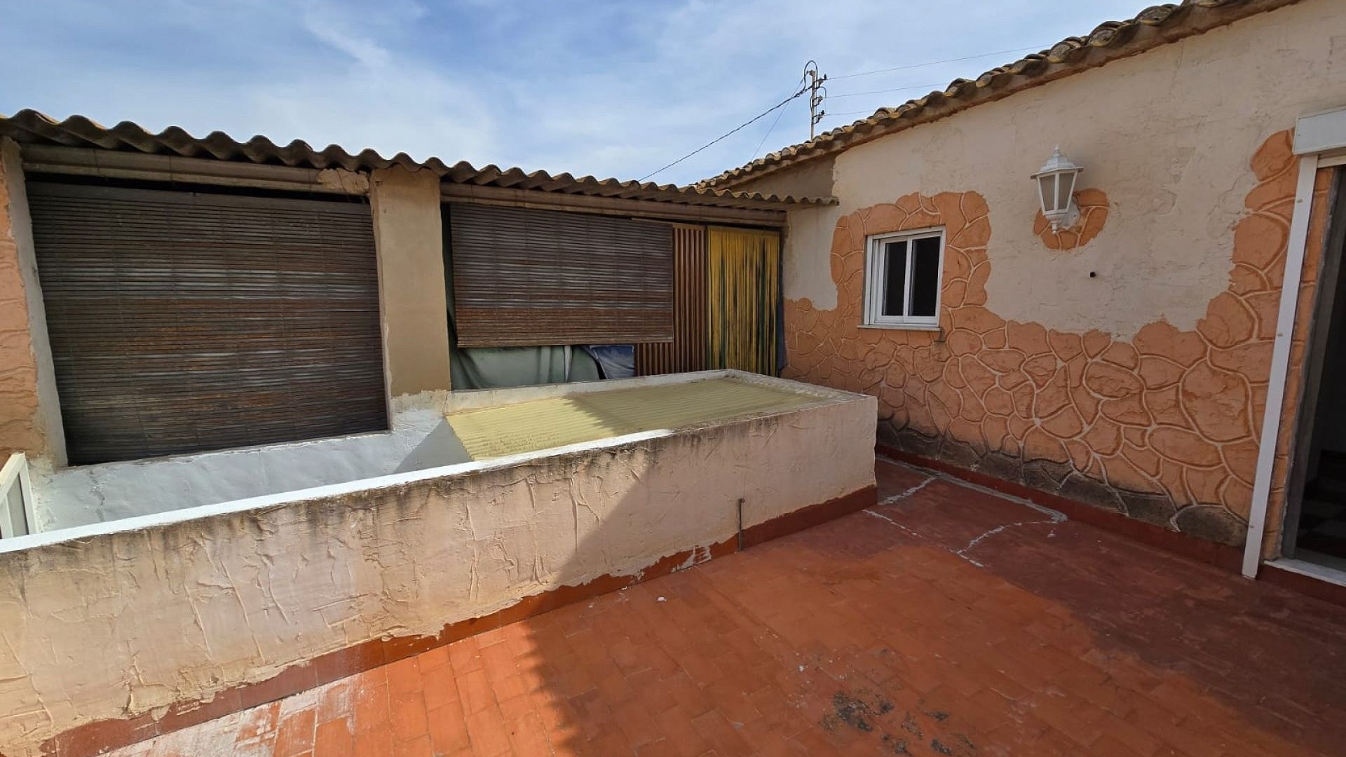 Resale - Stadthaus -
SAX