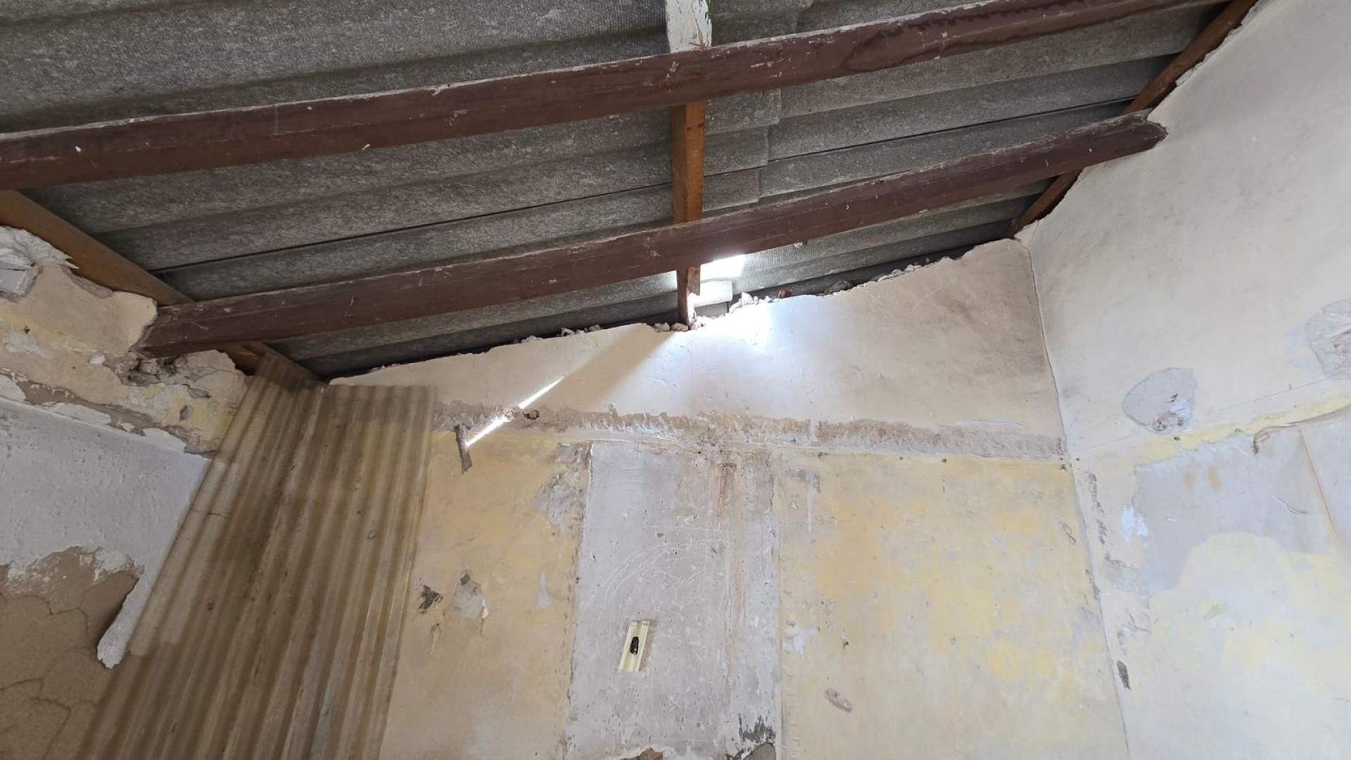 Resale - Stadthaus -
SAX