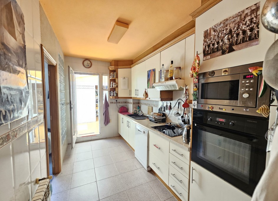 Resale - Stadthaus -
Torre De La Horadada - Beachside Torre de la Horadada