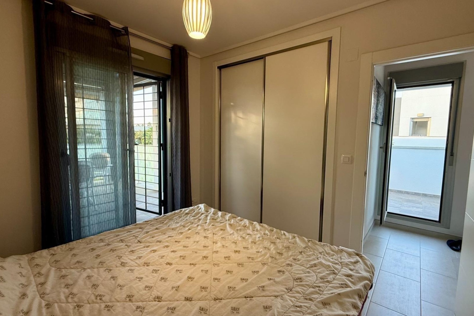 Resale - Stadthaus -
Torrevieja - Aguas Nuevas