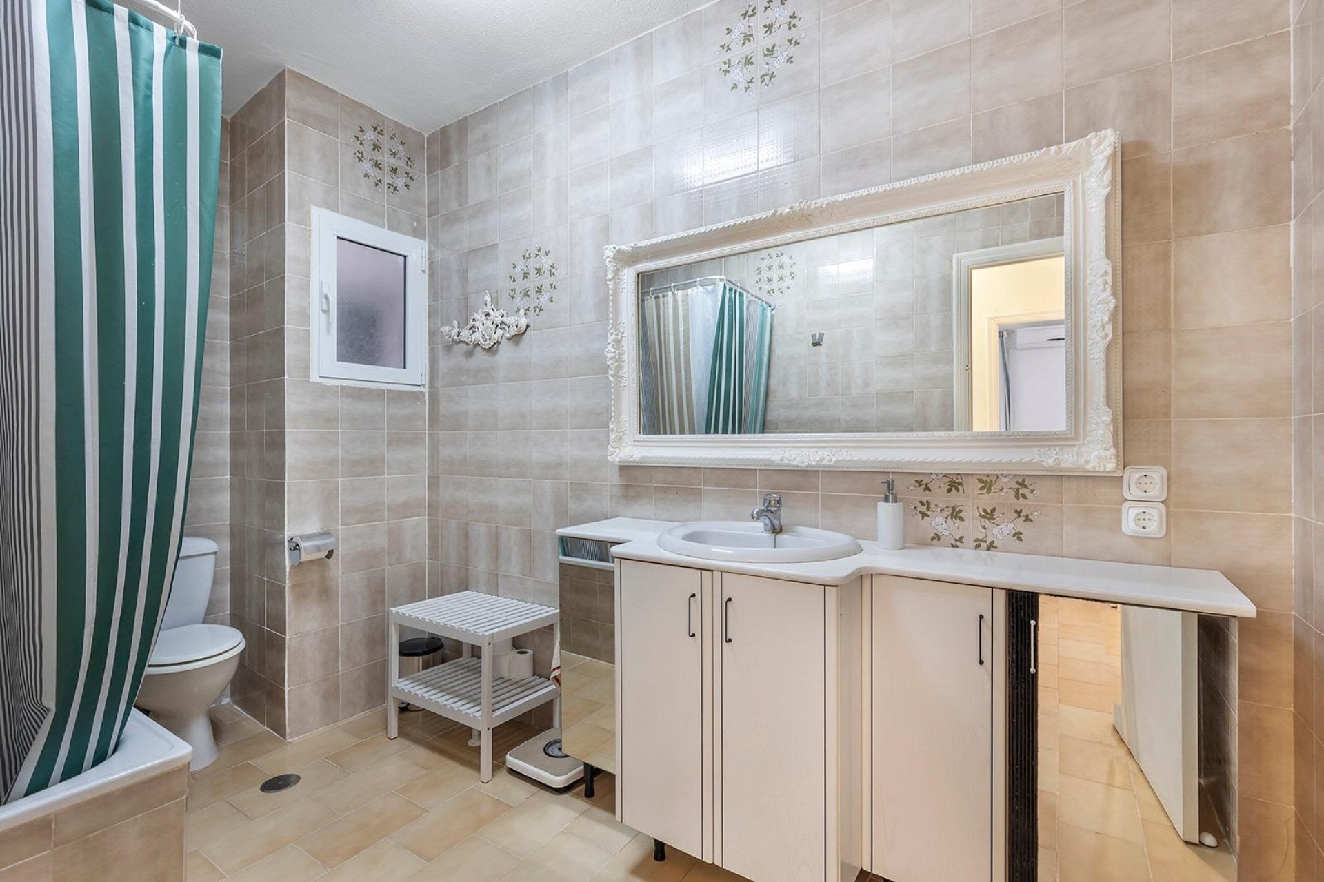 Resale - Stadthaus -
Torrevieja - Calas blanca