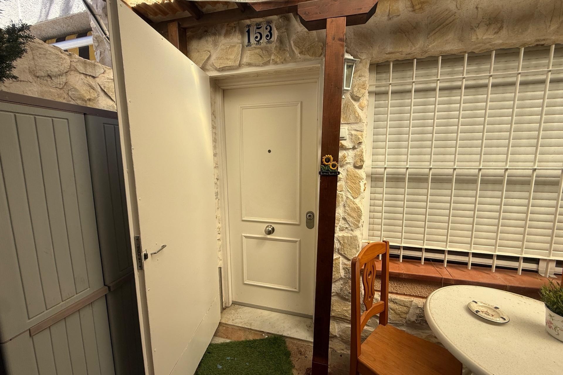 Resale - Stadthaus -
Torrevieja - Carrefour