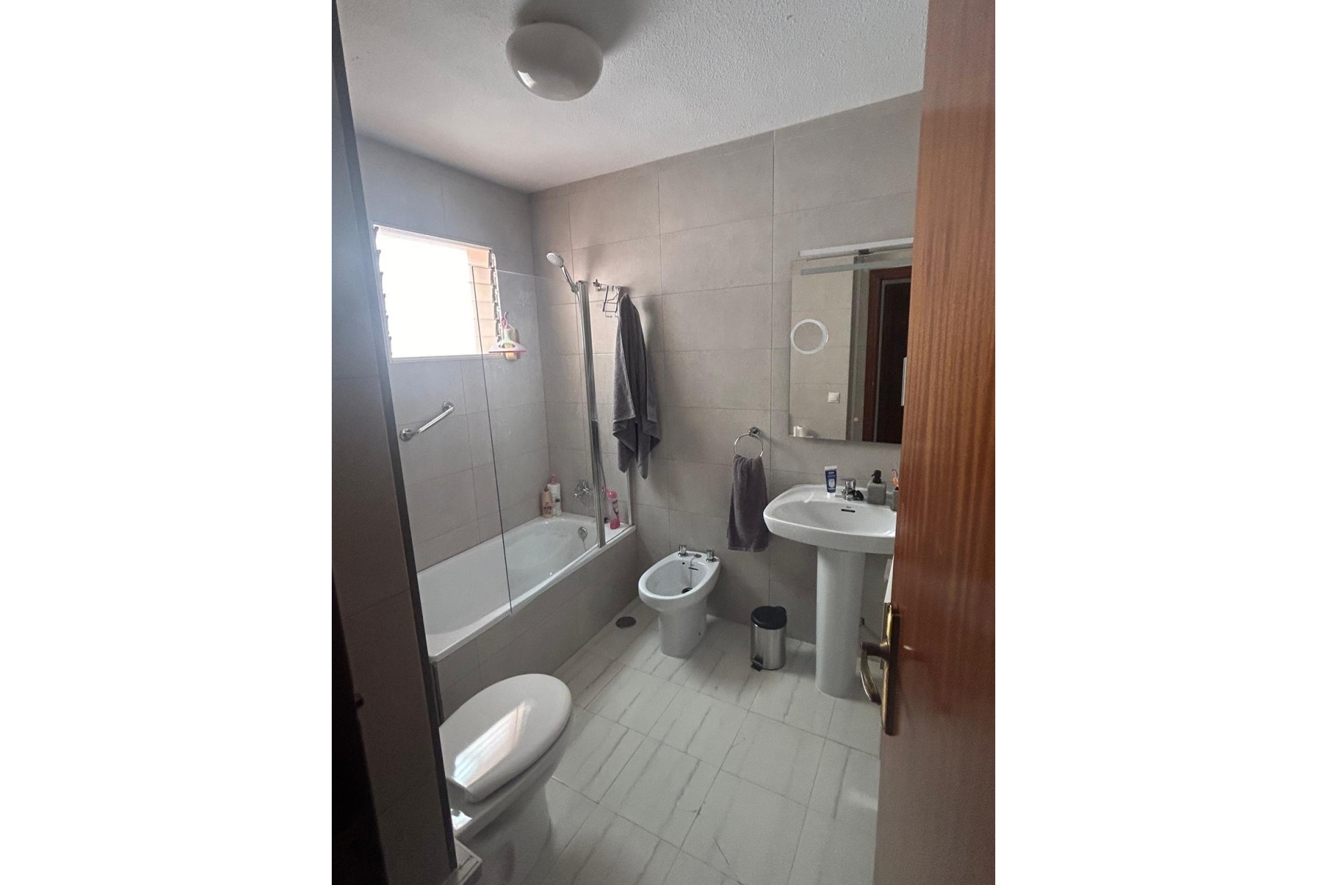 Resale - Stadthaus -
Torrevieja - Center