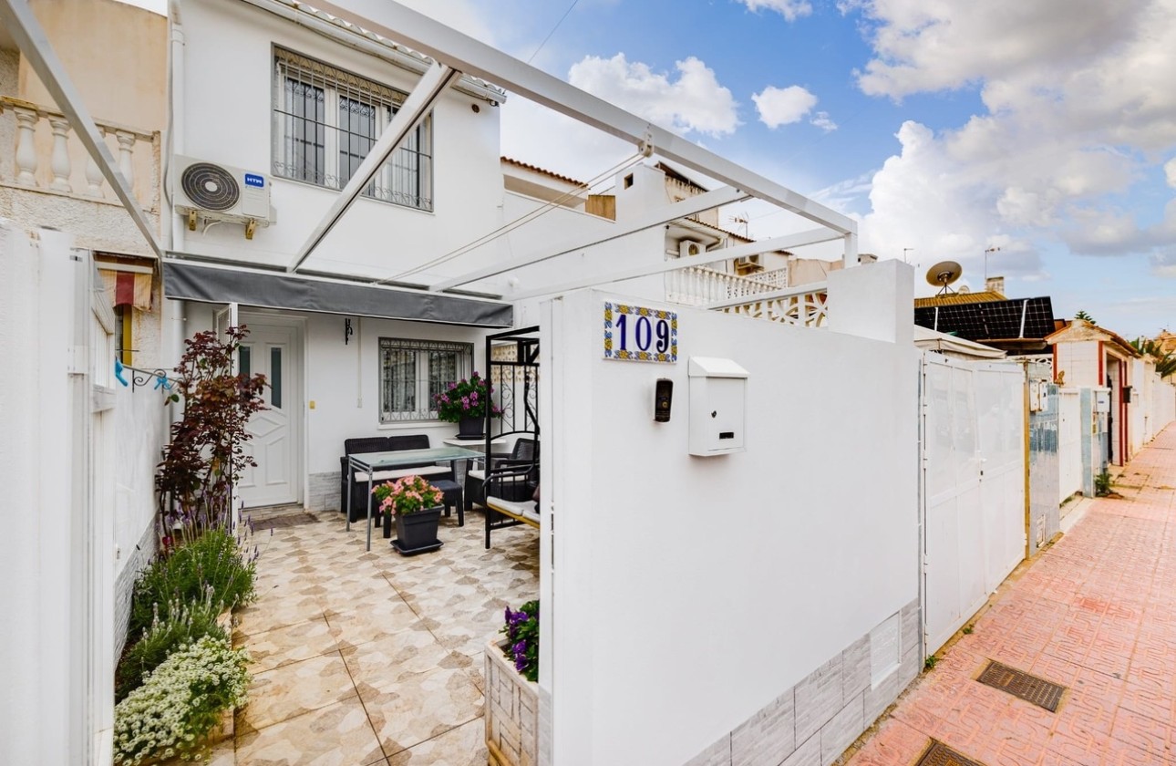 Resale - Stadthaus -
Torrevieja - Costa Blanca