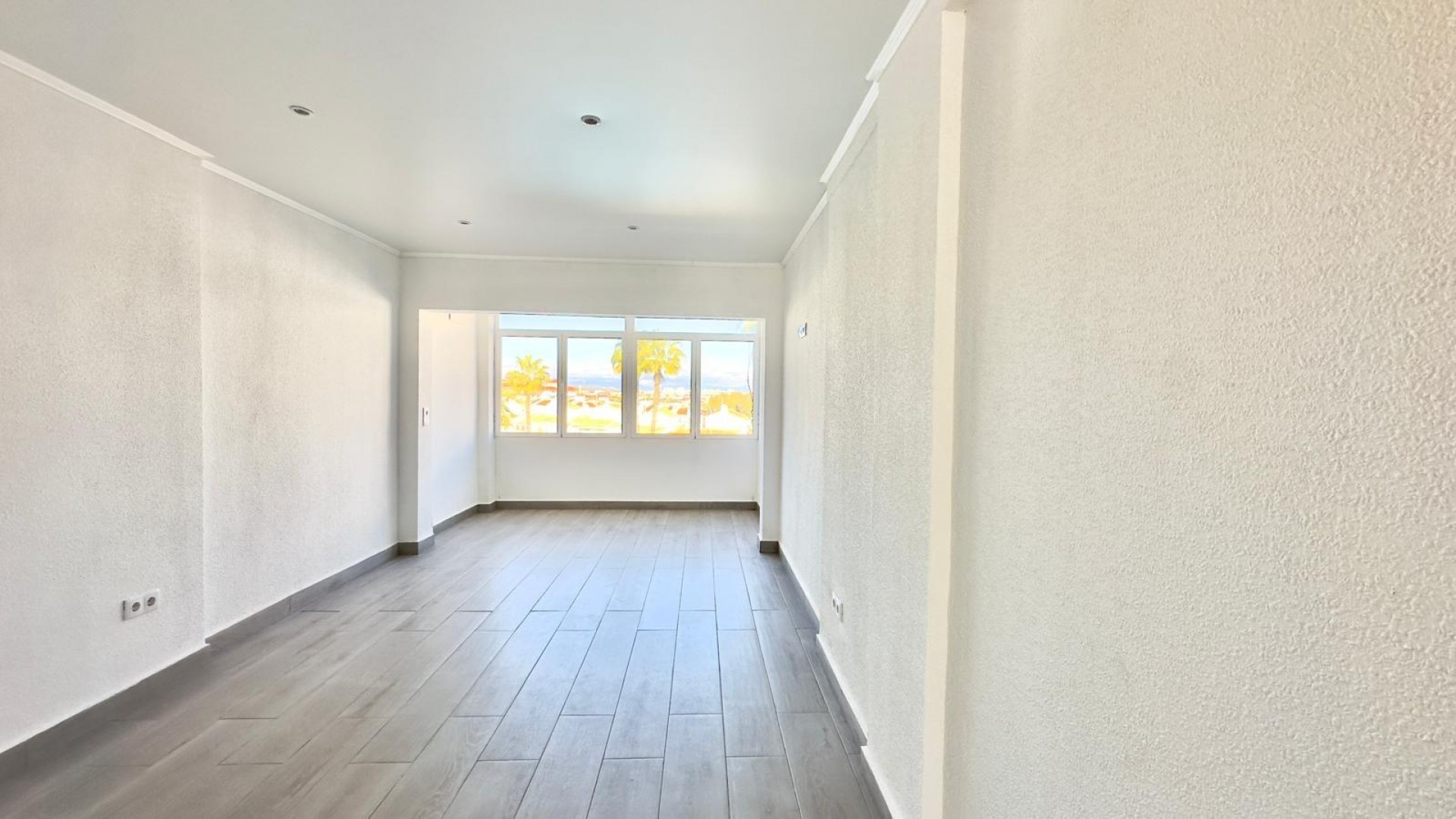 Resale - Stadthaus -
Torrevieja - La Mata