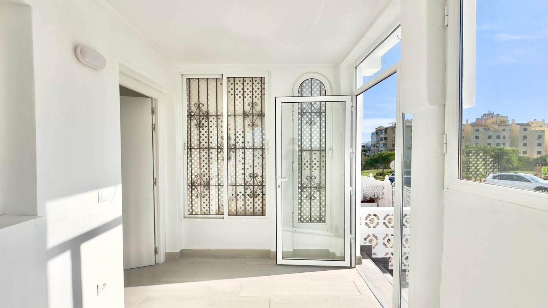 Resale - Stadthaus -
Torrevieja - La Mata