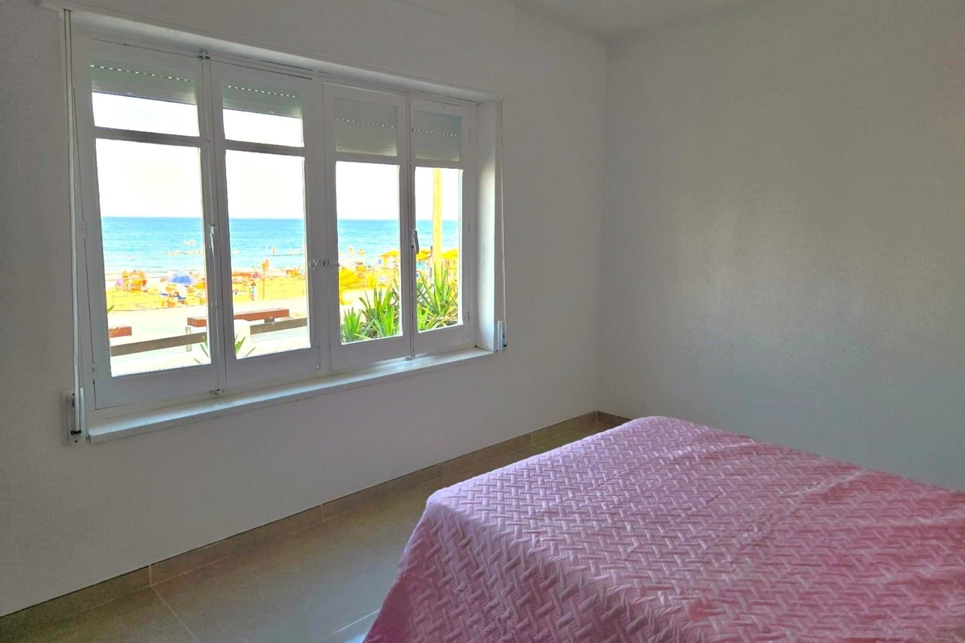 Resale - Stadthaus -
Torrevieja - La Mata