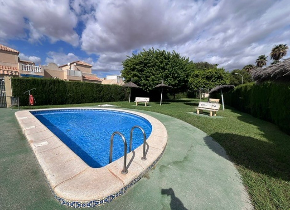 Resale - Stadthaus -
Torrevieja - La Siesta