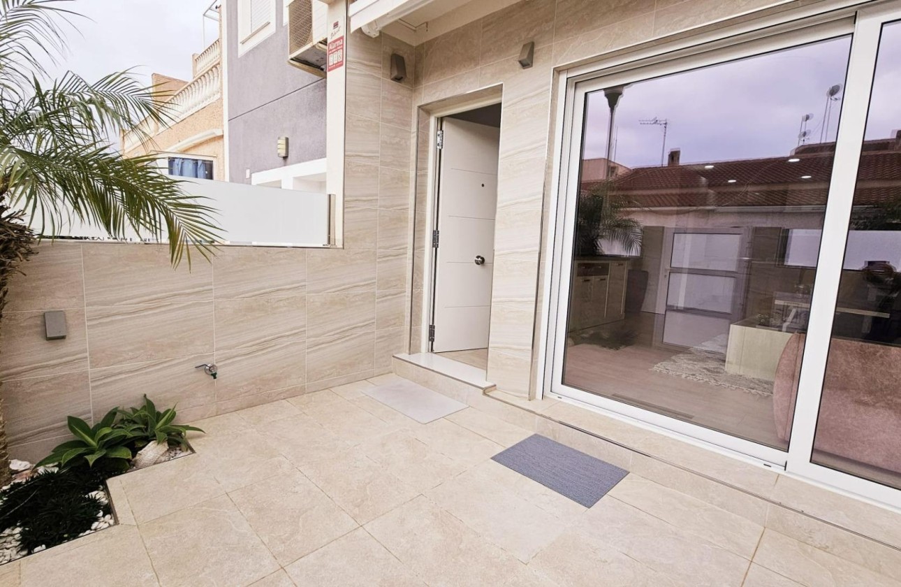 Resale - Stadthaus -
Torrevieja - La Siesta