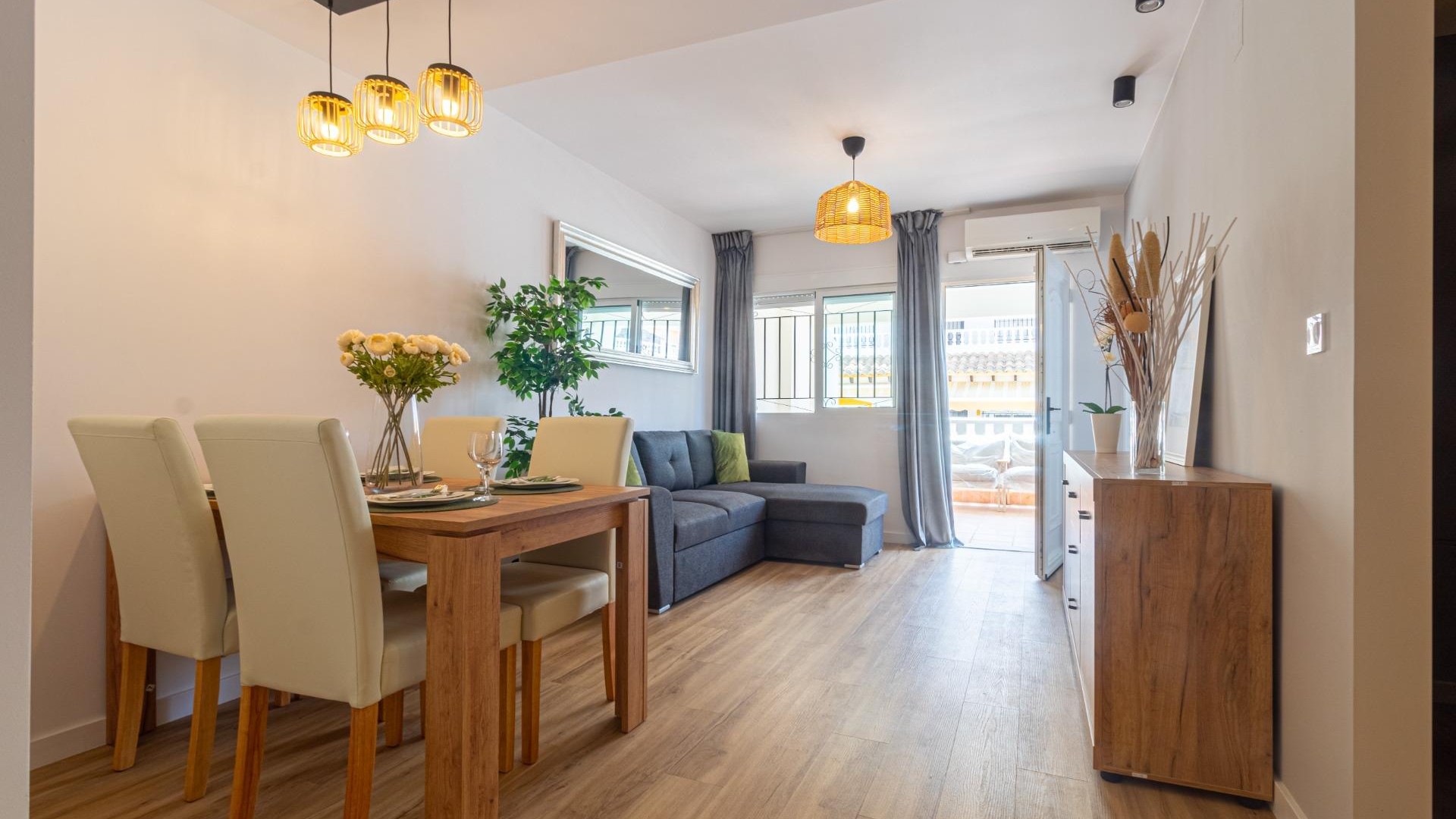 Resale - Stadthaus -
Torrevieja - Los altos