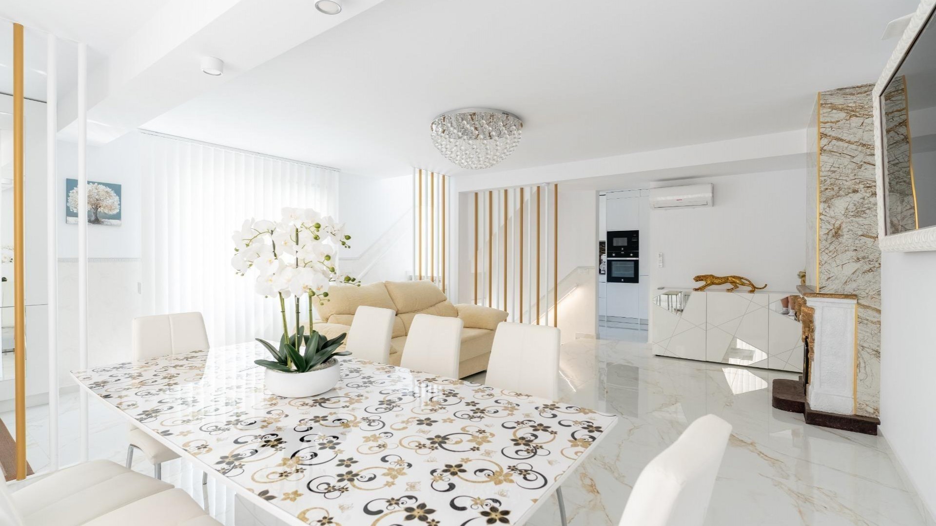 Resale - Stadthaus -
Torrevieja - Punta prima