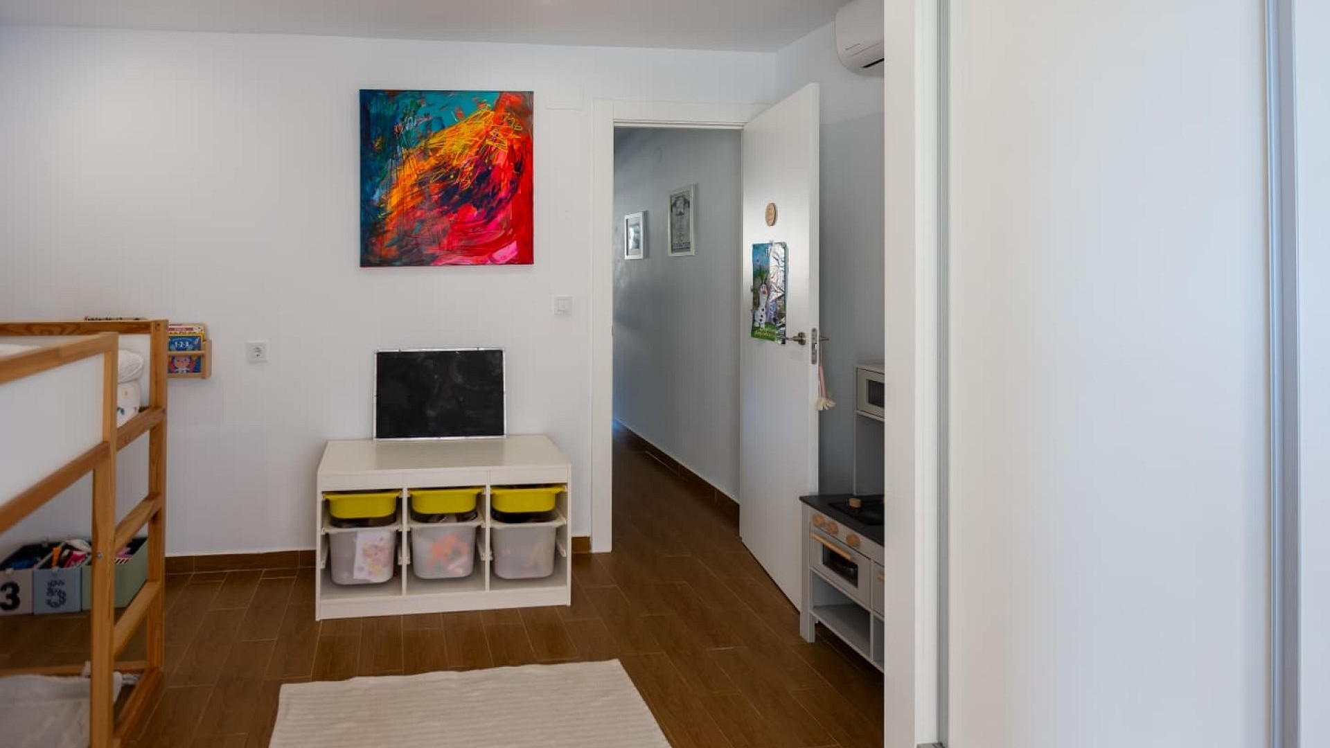 Resale - Stadthaus -
Torrevieja