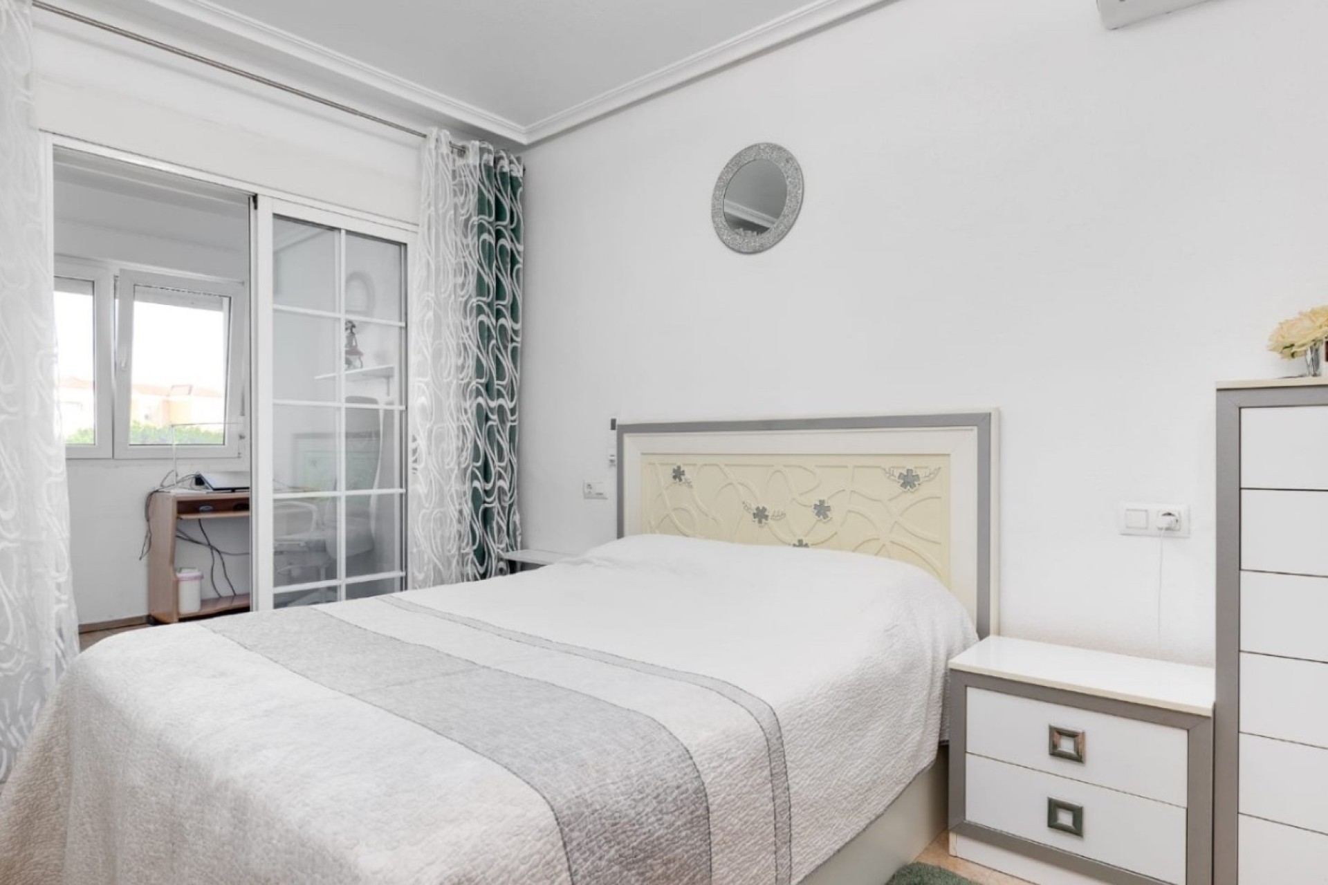 Resale - Stadthaus -
Torrevieja