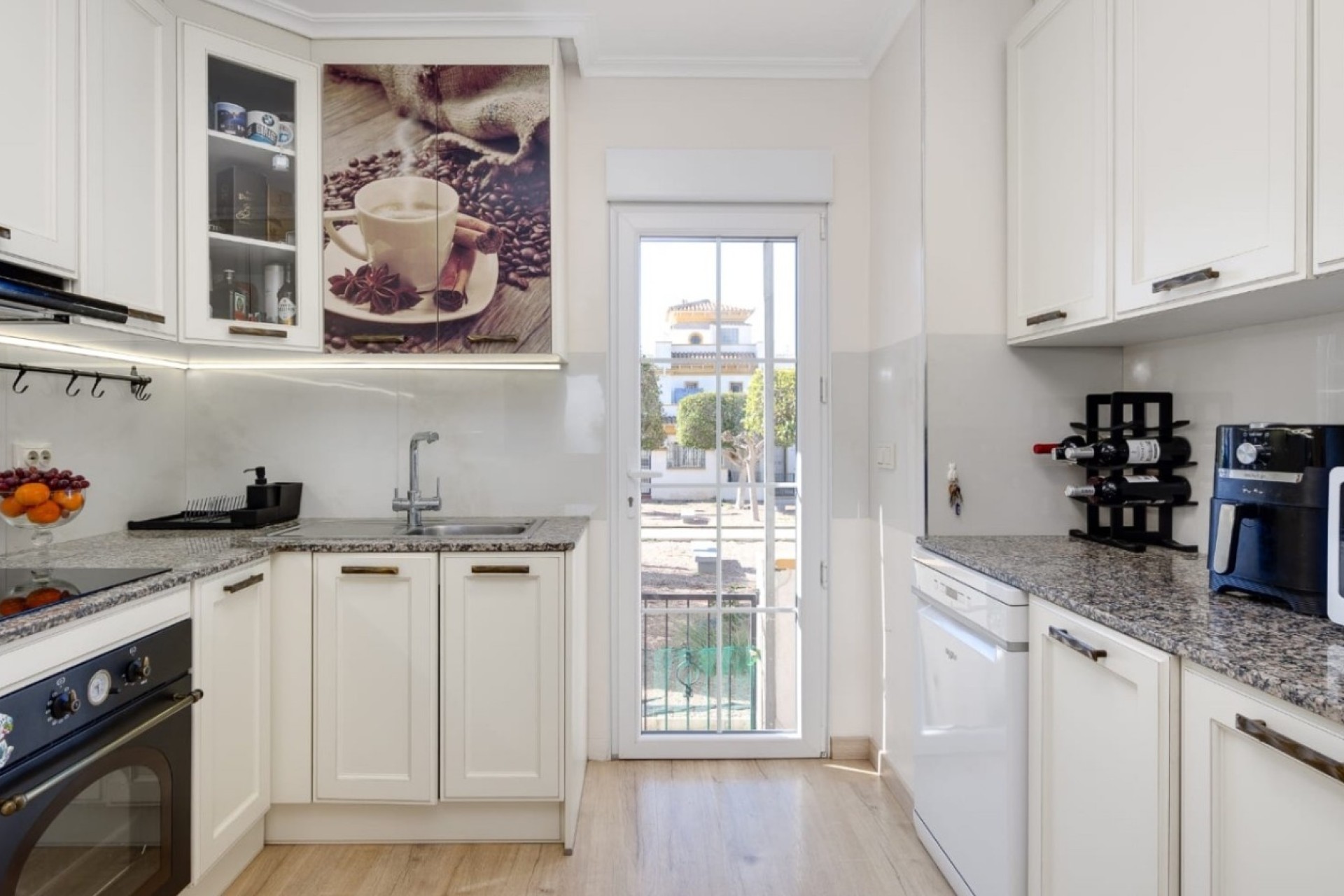 Resale - Stadthaus -
Torrevieja