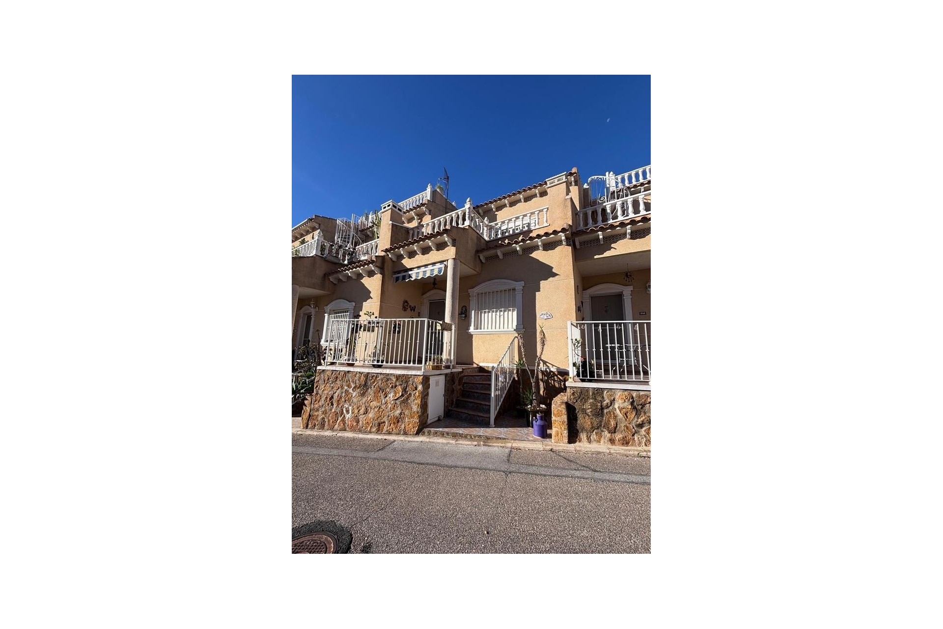 Resale - Stadthaus -
Villamartín - Costa Blanca