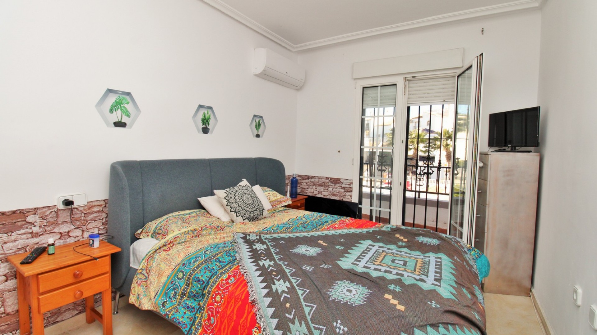 Resale - Stadthaus -
Villamartín - LOS DOLSES