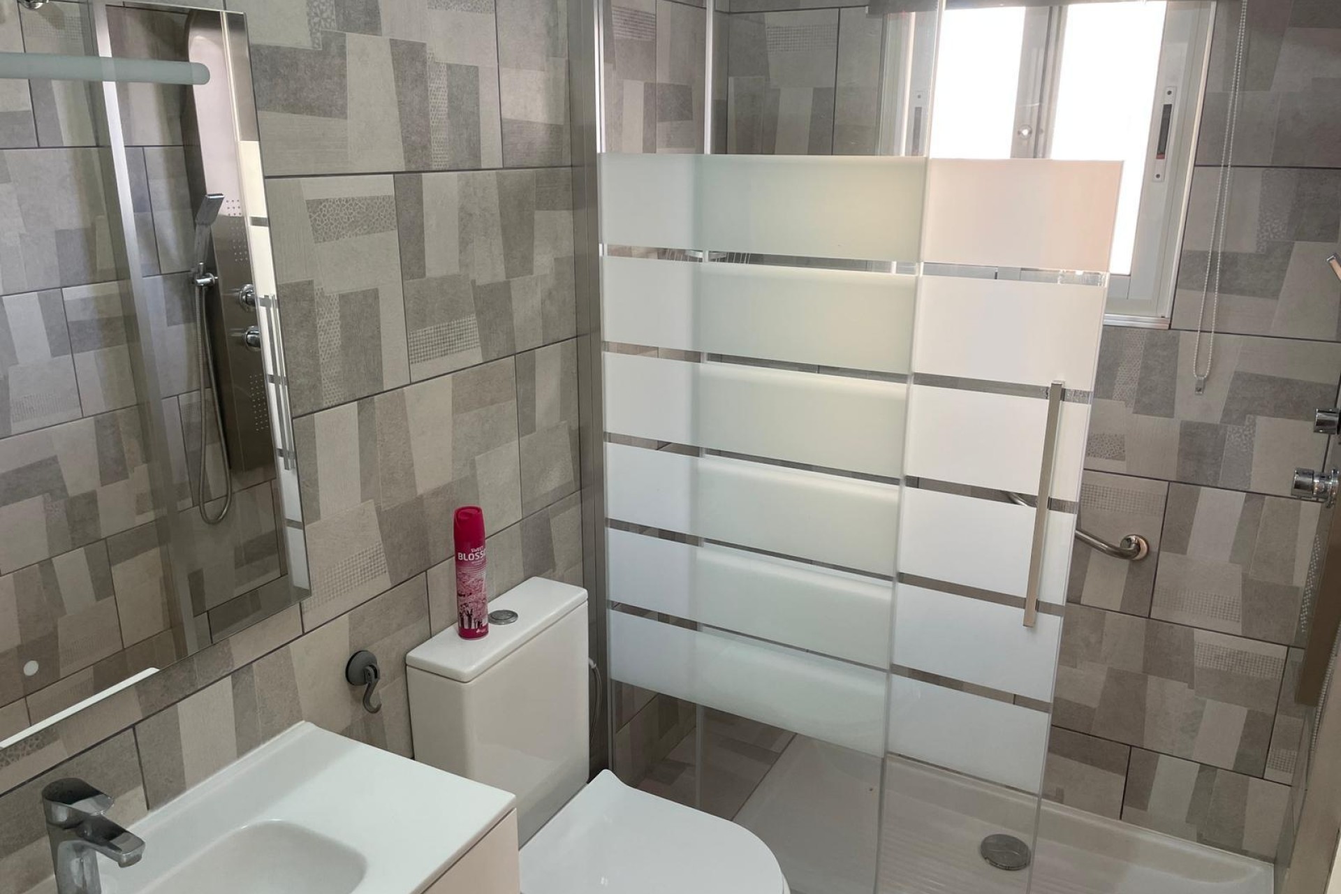 Resale - Stadthaus -
Villamartín