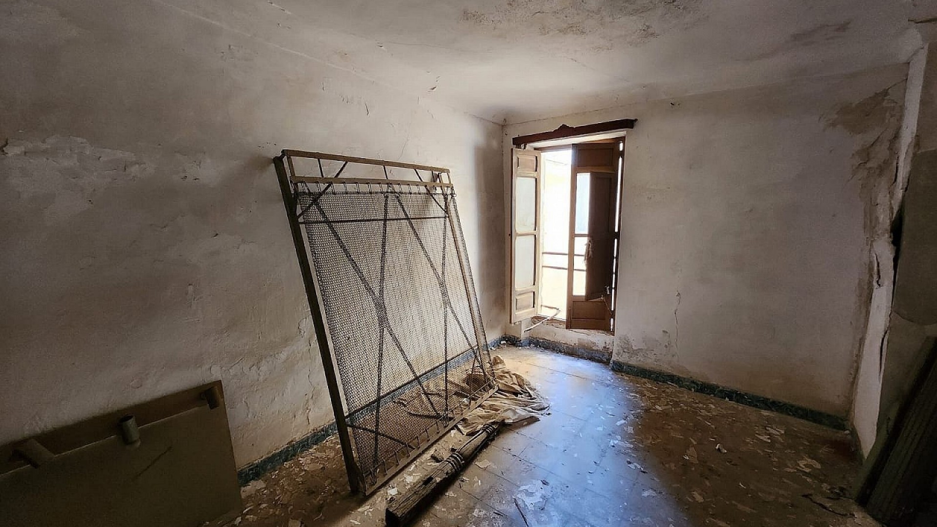 Resale - Stadthaus -
Villena