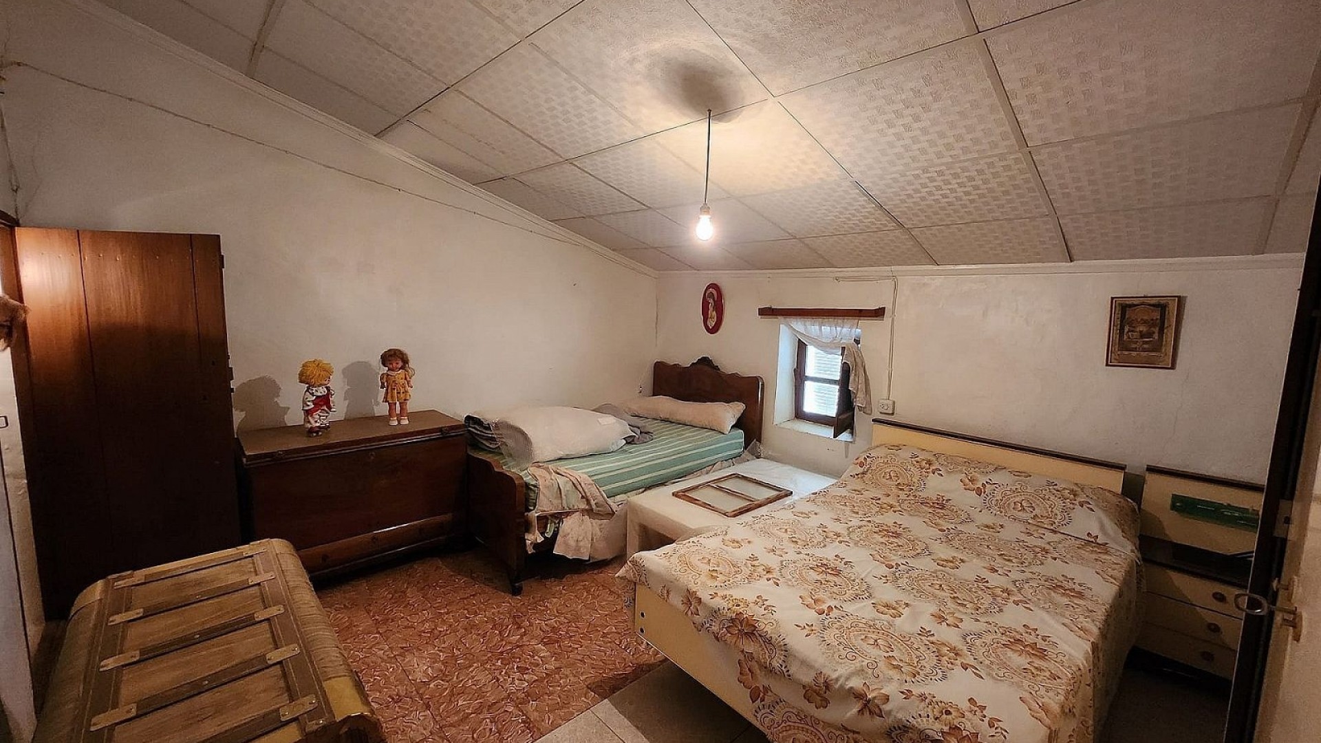 Resale - Stadthaus -
Yecla