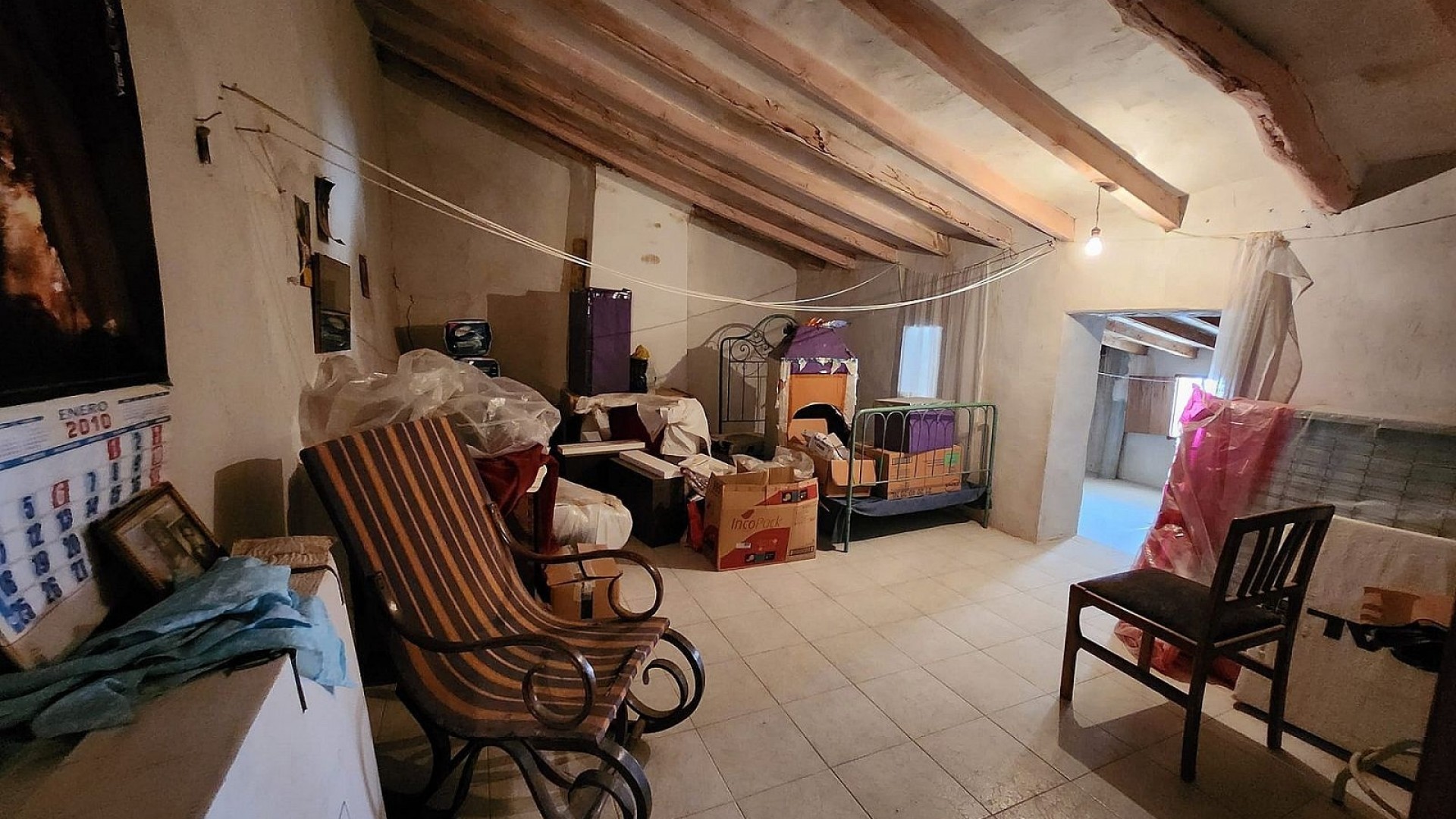 Resale - Stadthaus -
Yecla