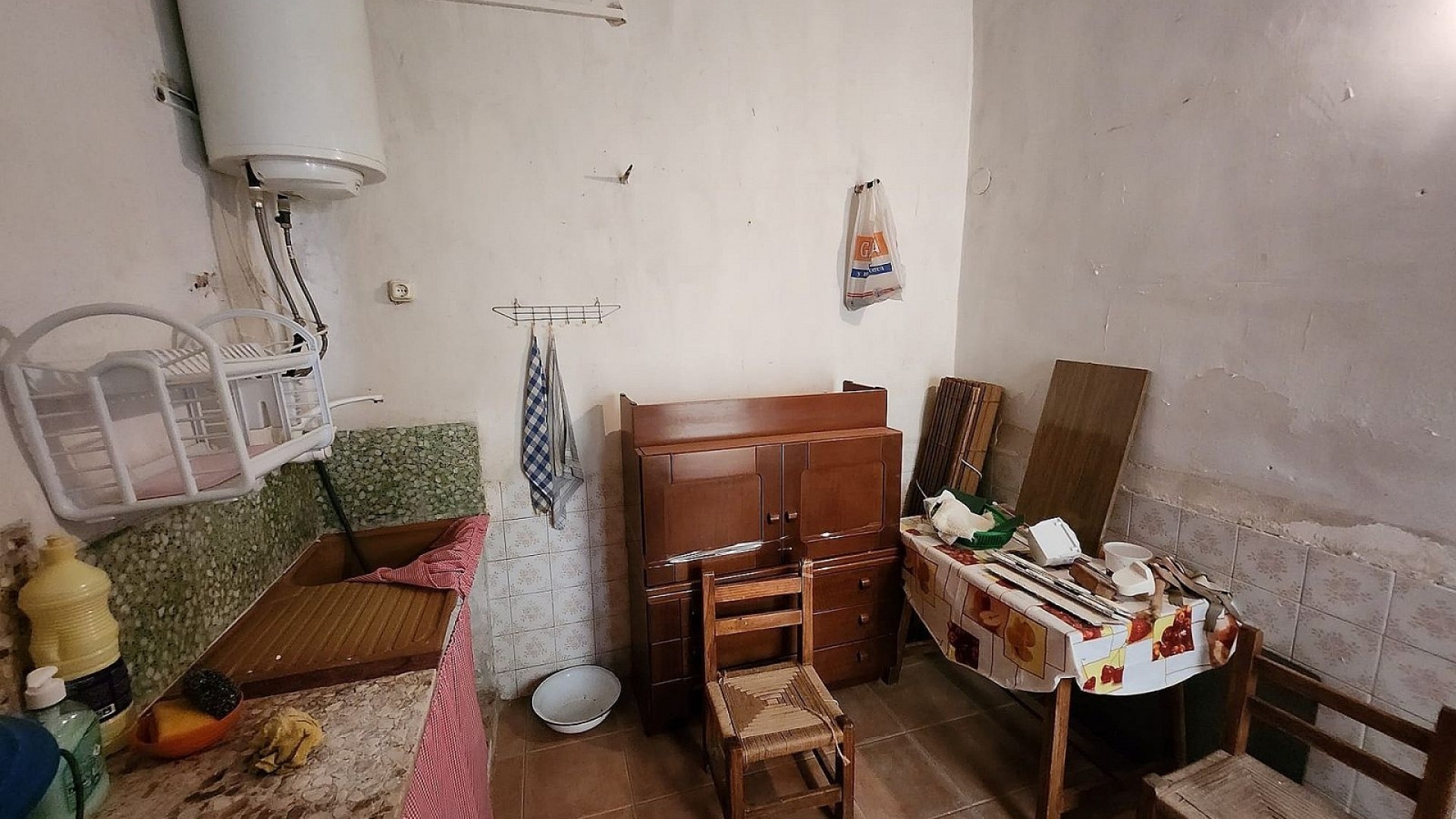 Resale - Stadthaus -
Yecla