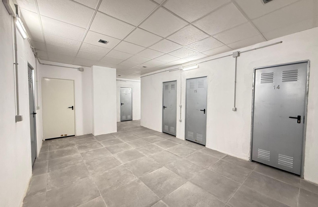 Resale - Storage Room -
Torrevieja - Playa del Cura